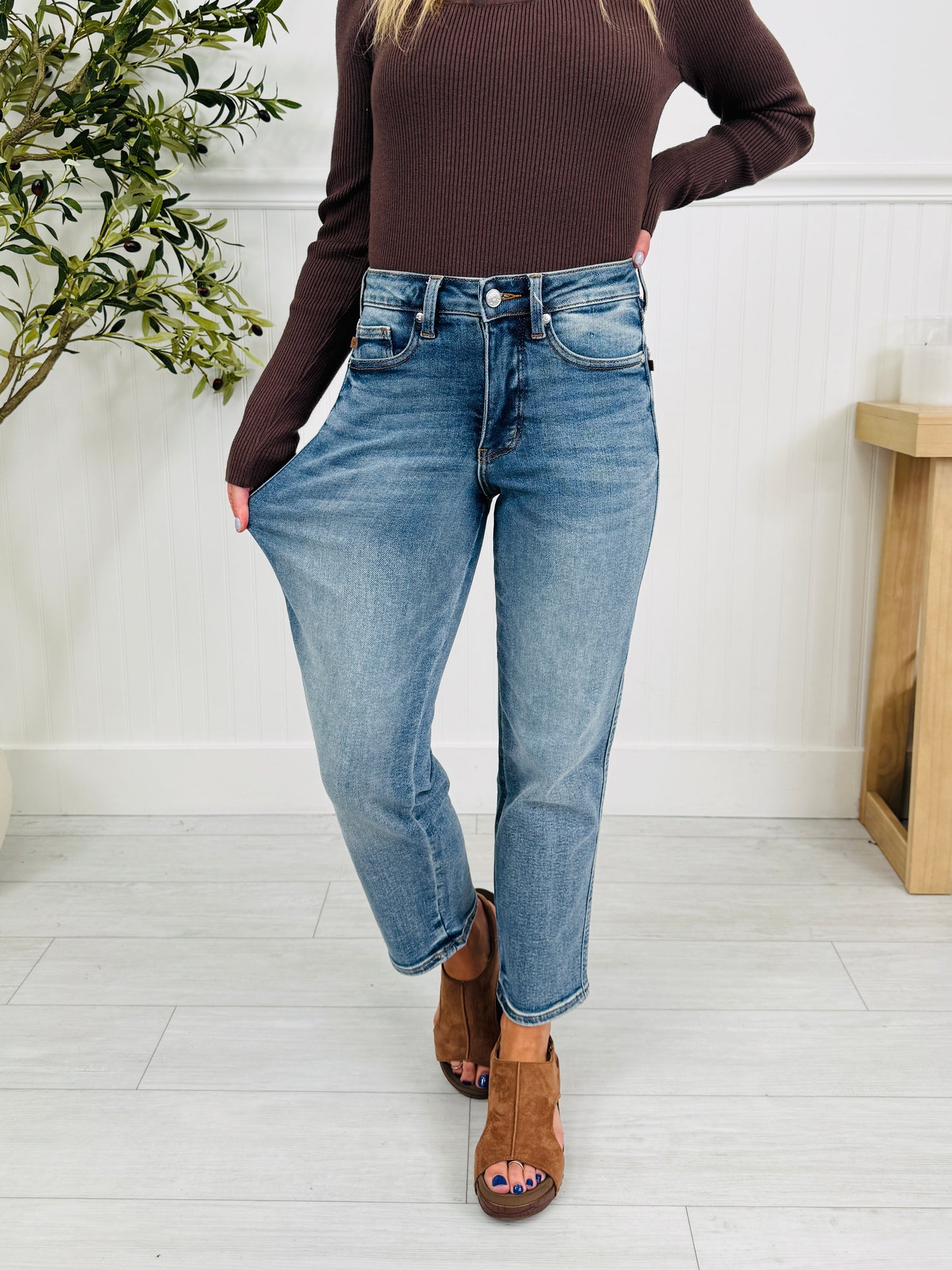 Judy Blue Endless Style Tummy Control Ankle Straight Jeans In Regular And Petite
