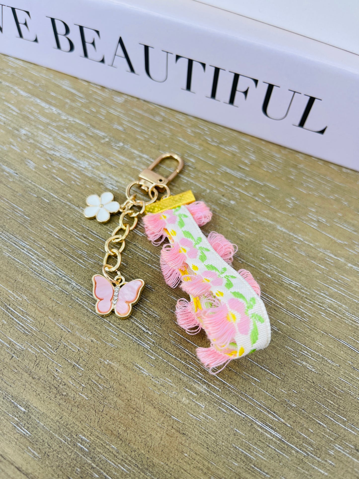 Floral Pop Keychain In Multiple Colors