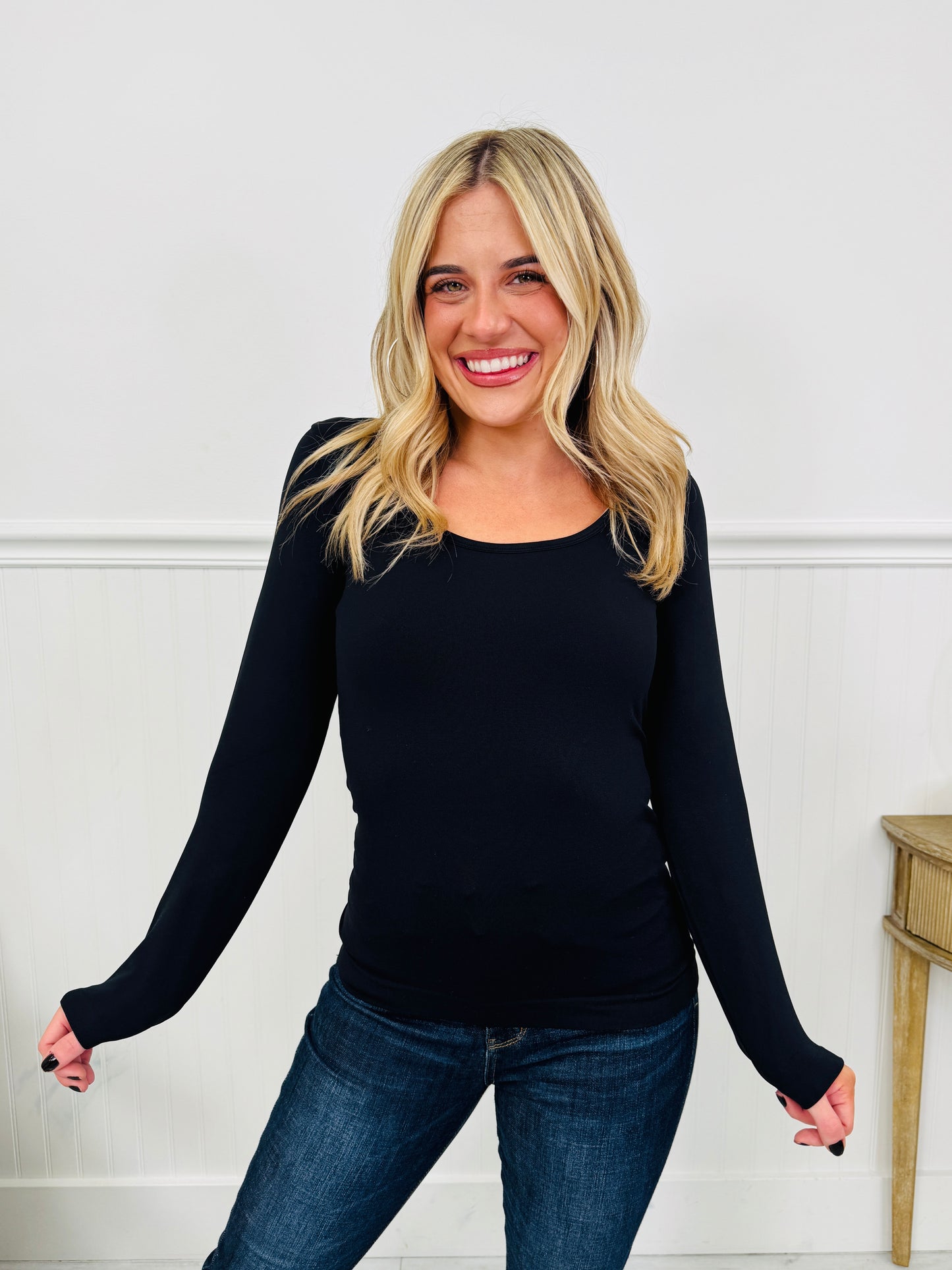 The Seamless Scoop Top In Multiple Colors