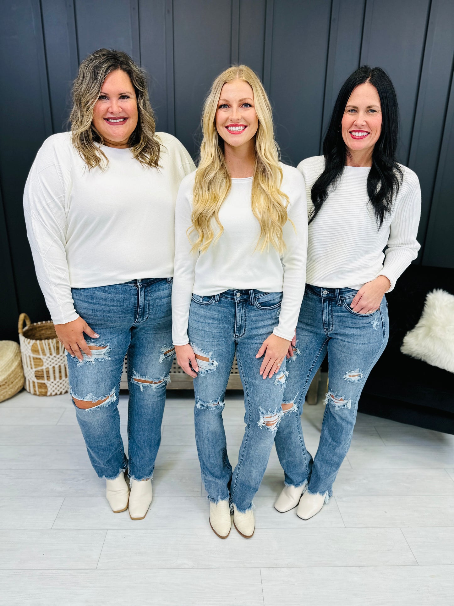 Judy Blue REG/CURVY Get Something Straight Mid Rise Jeans