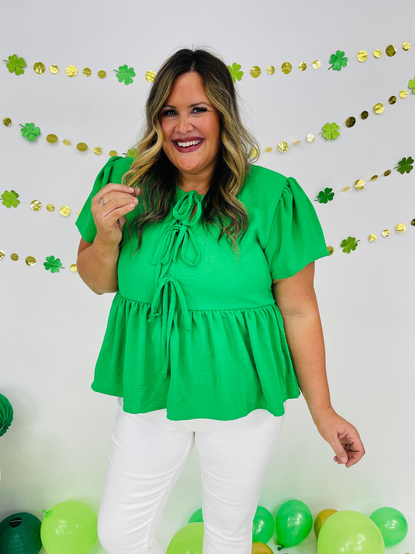 Sweetly Bowed Top In Green