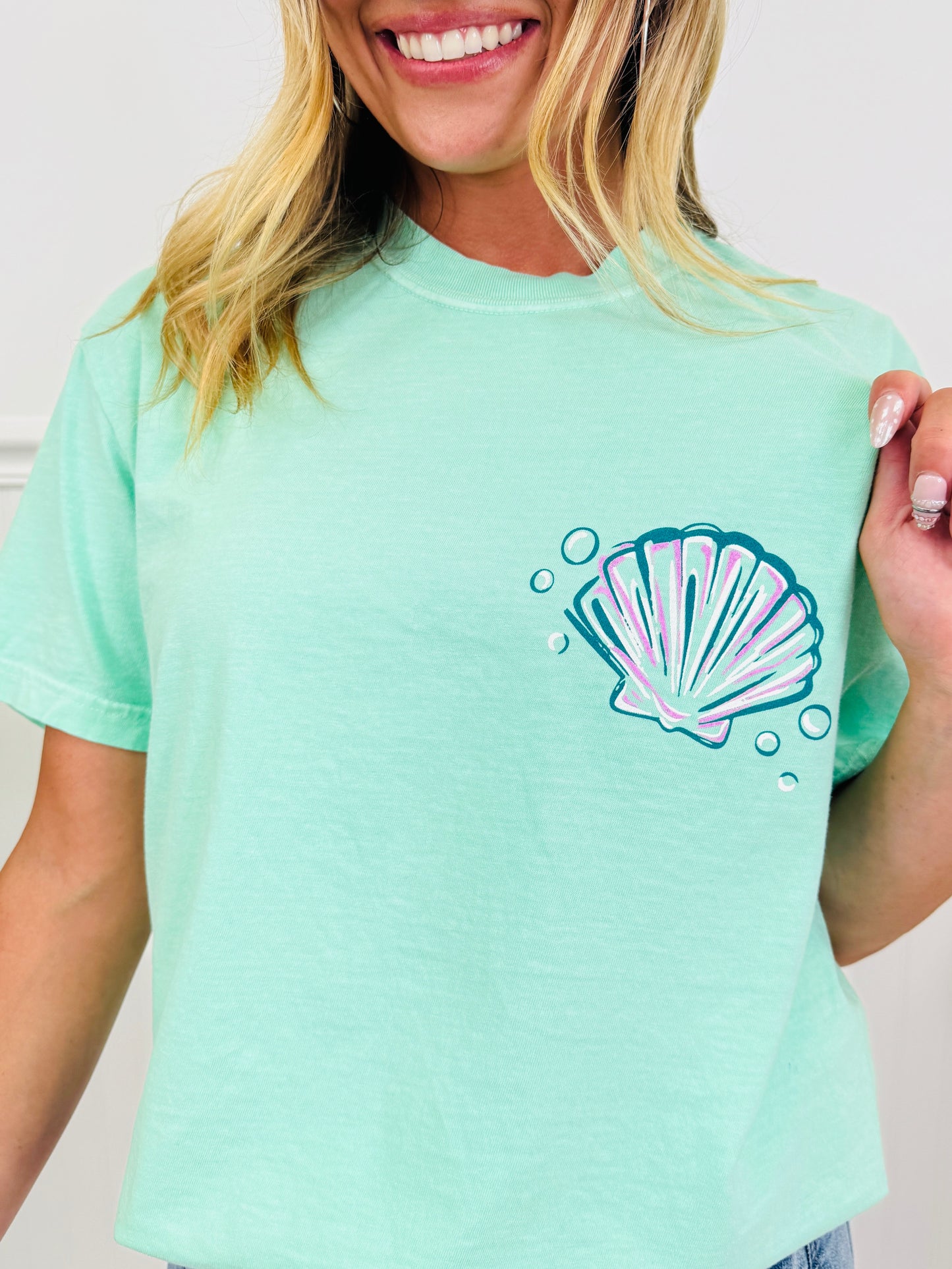 Seashell Sketch Graphic Tee