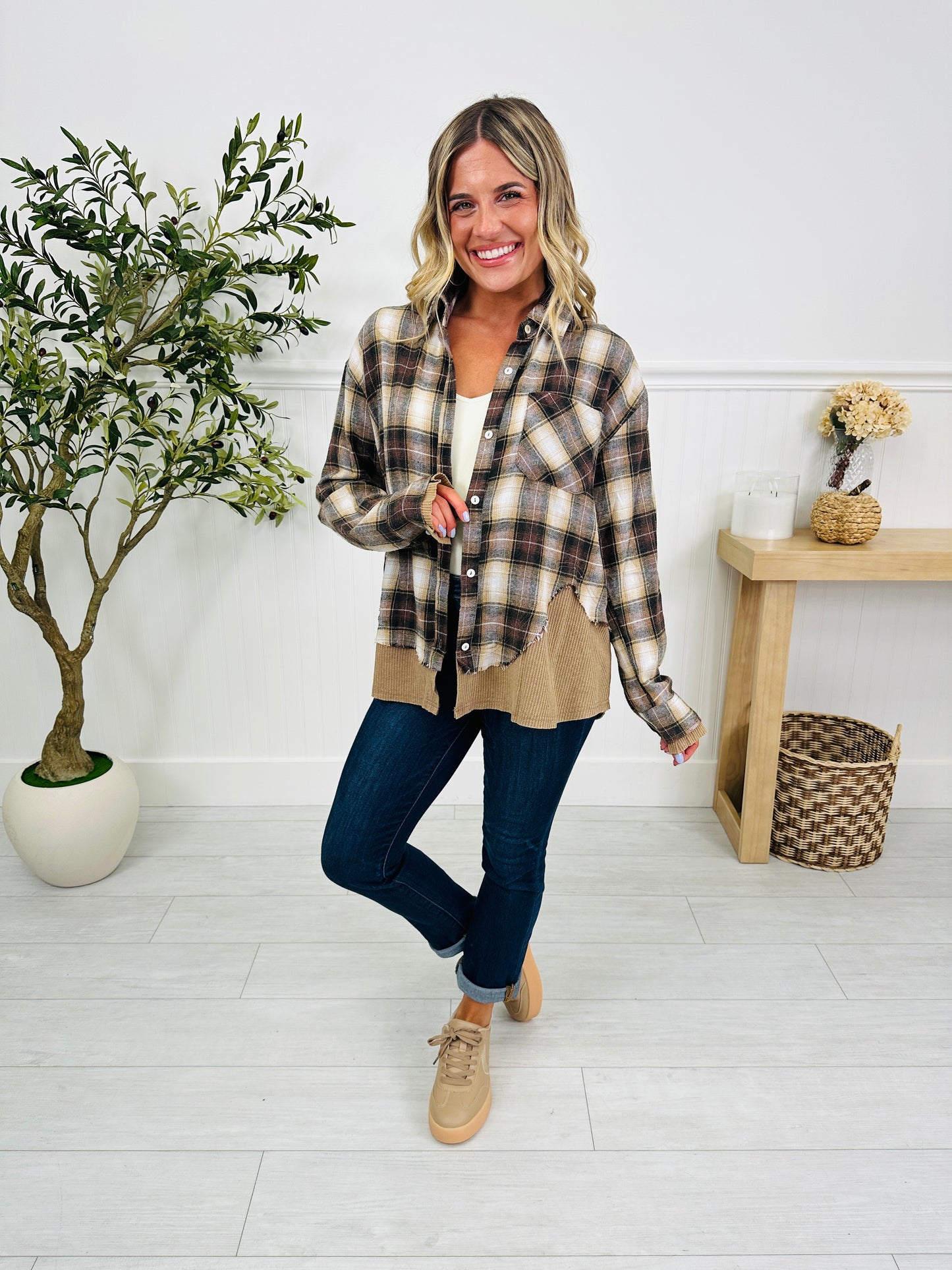 Driftwood Trails Flannel In Brown