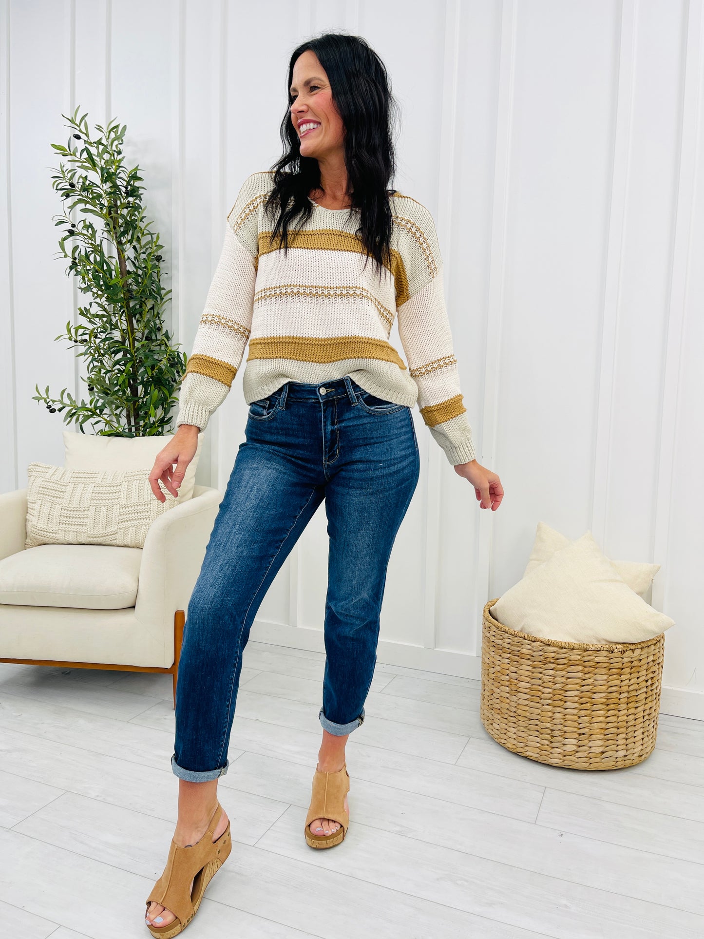 Judy Blue Convince Your Boyfriend Jeans in Reg/Curvy