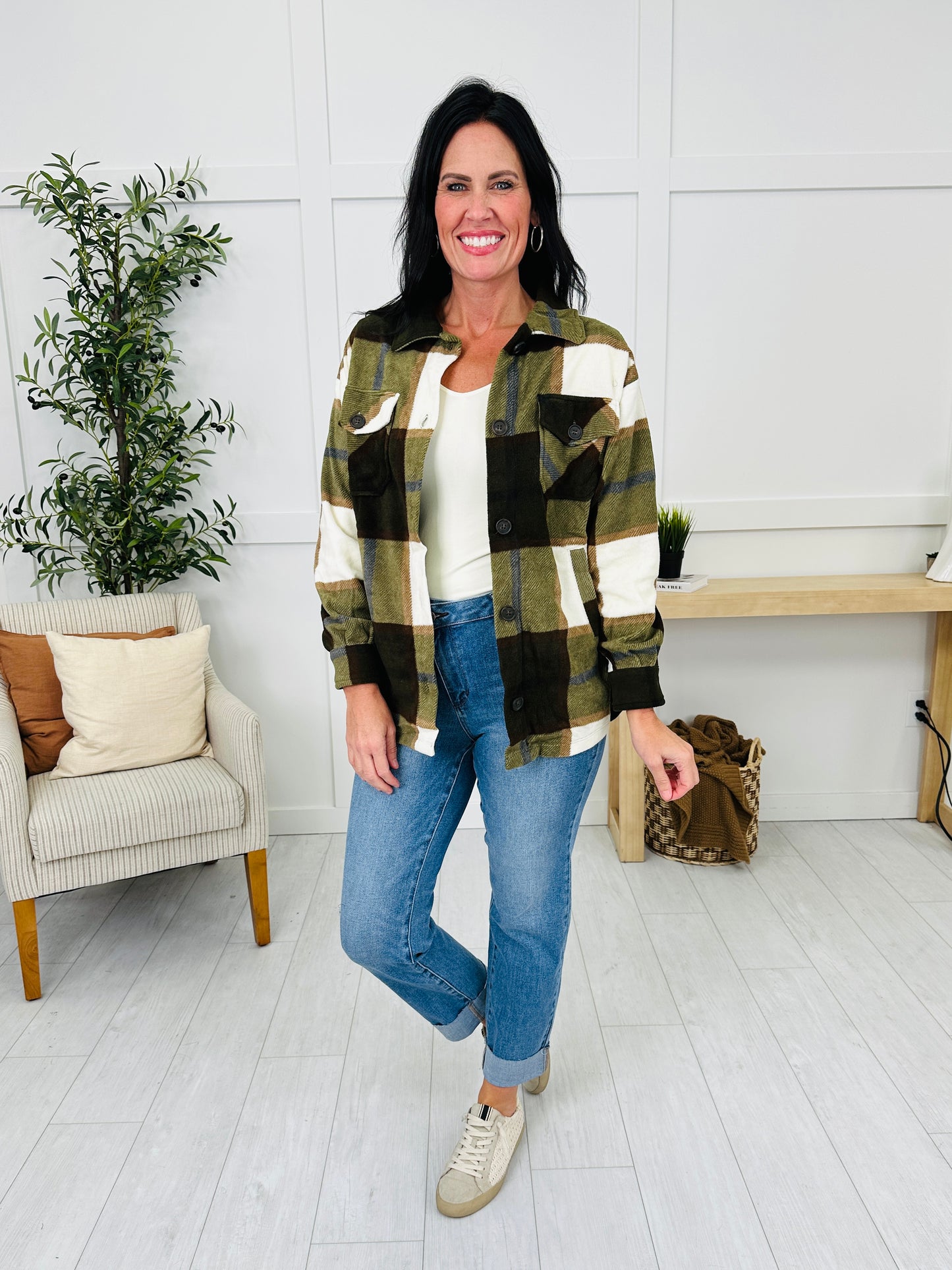 DOORBUSTER! Rustic Runway Shacket in Olive