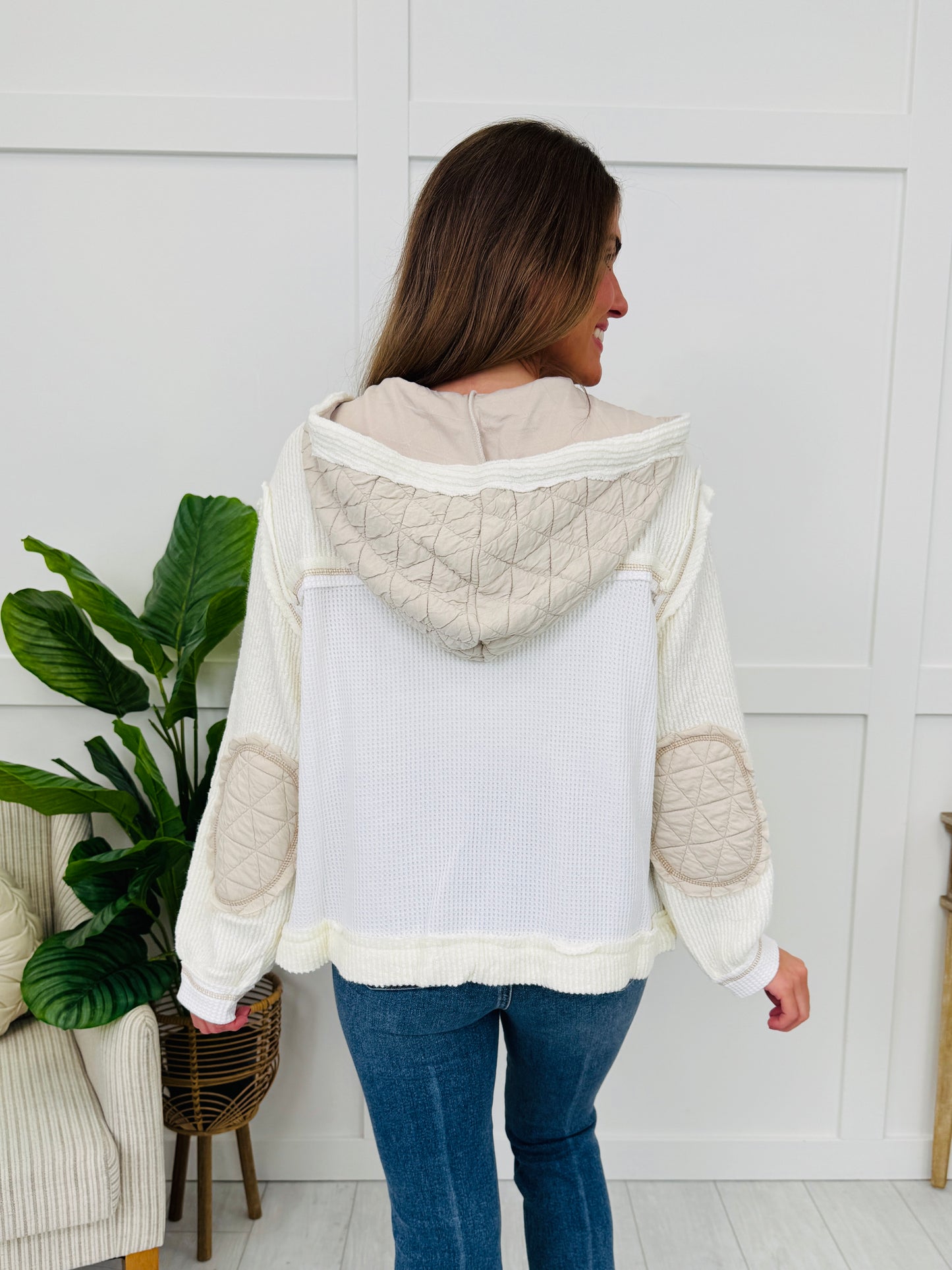 Spoke In Stitches Cardigan in Cream/Beige