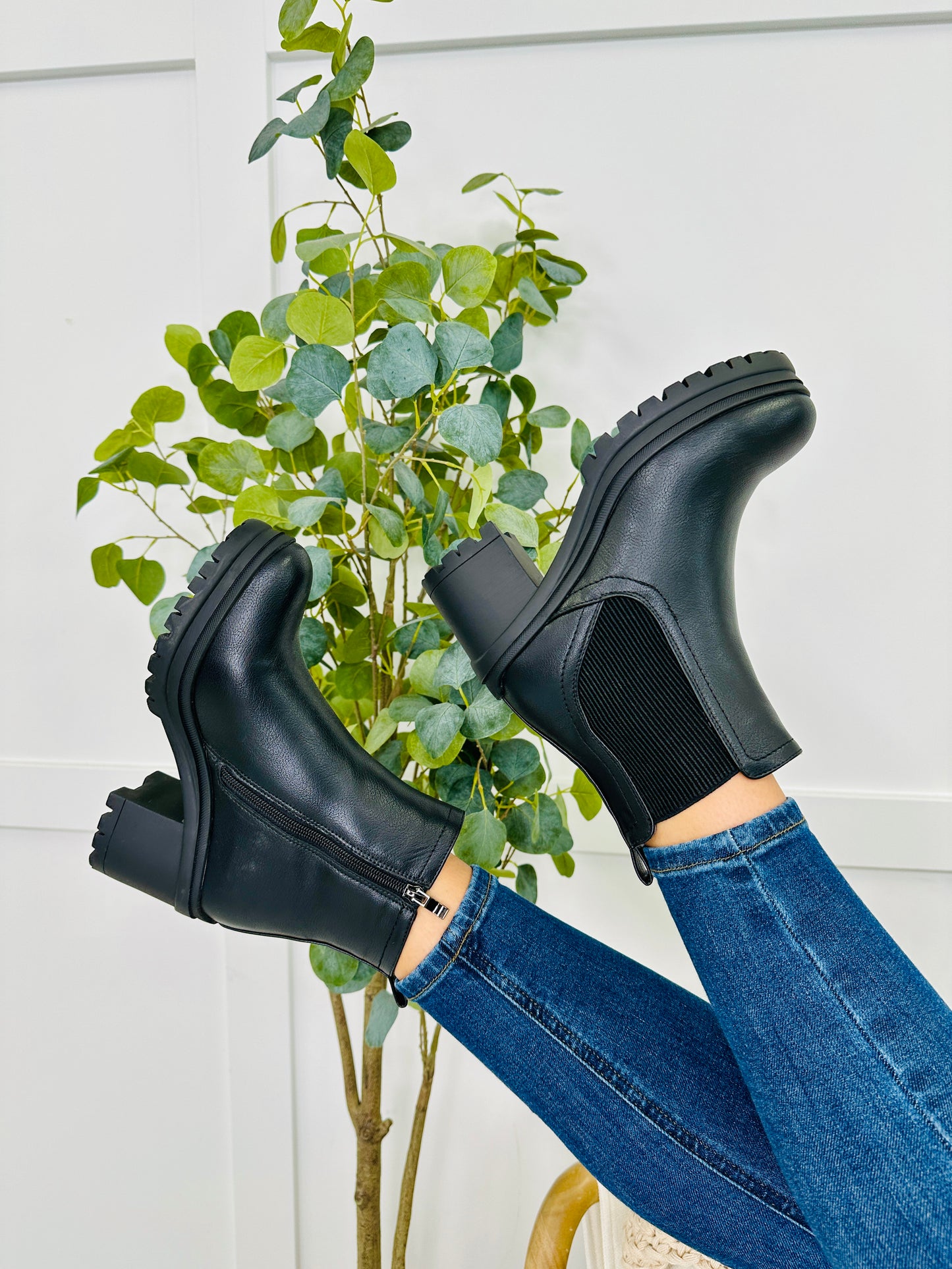 Bounty Nights Booties In Black