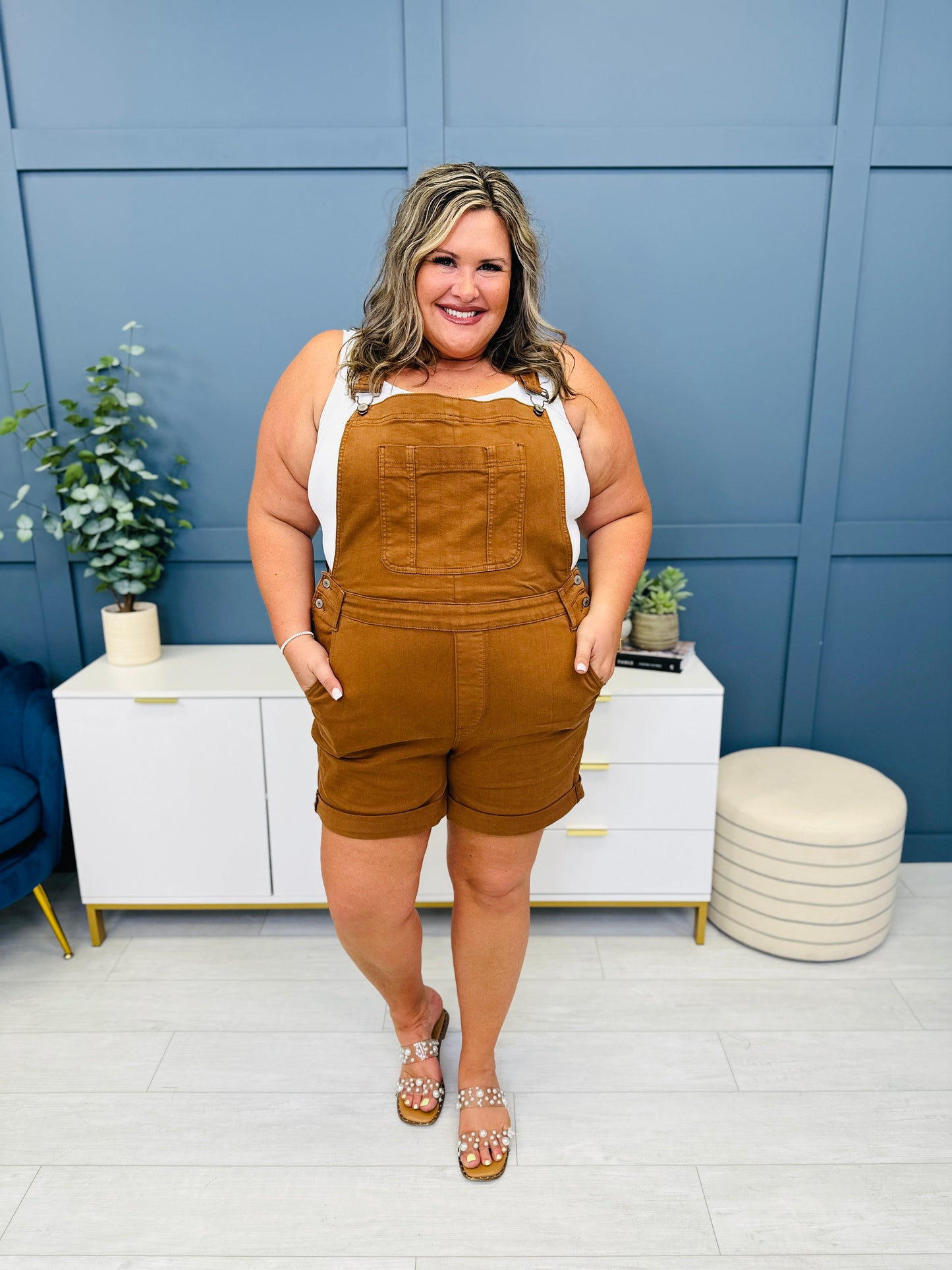 Judy Blue Take the Fall Denim Overall Shorts in Reg/Curvy