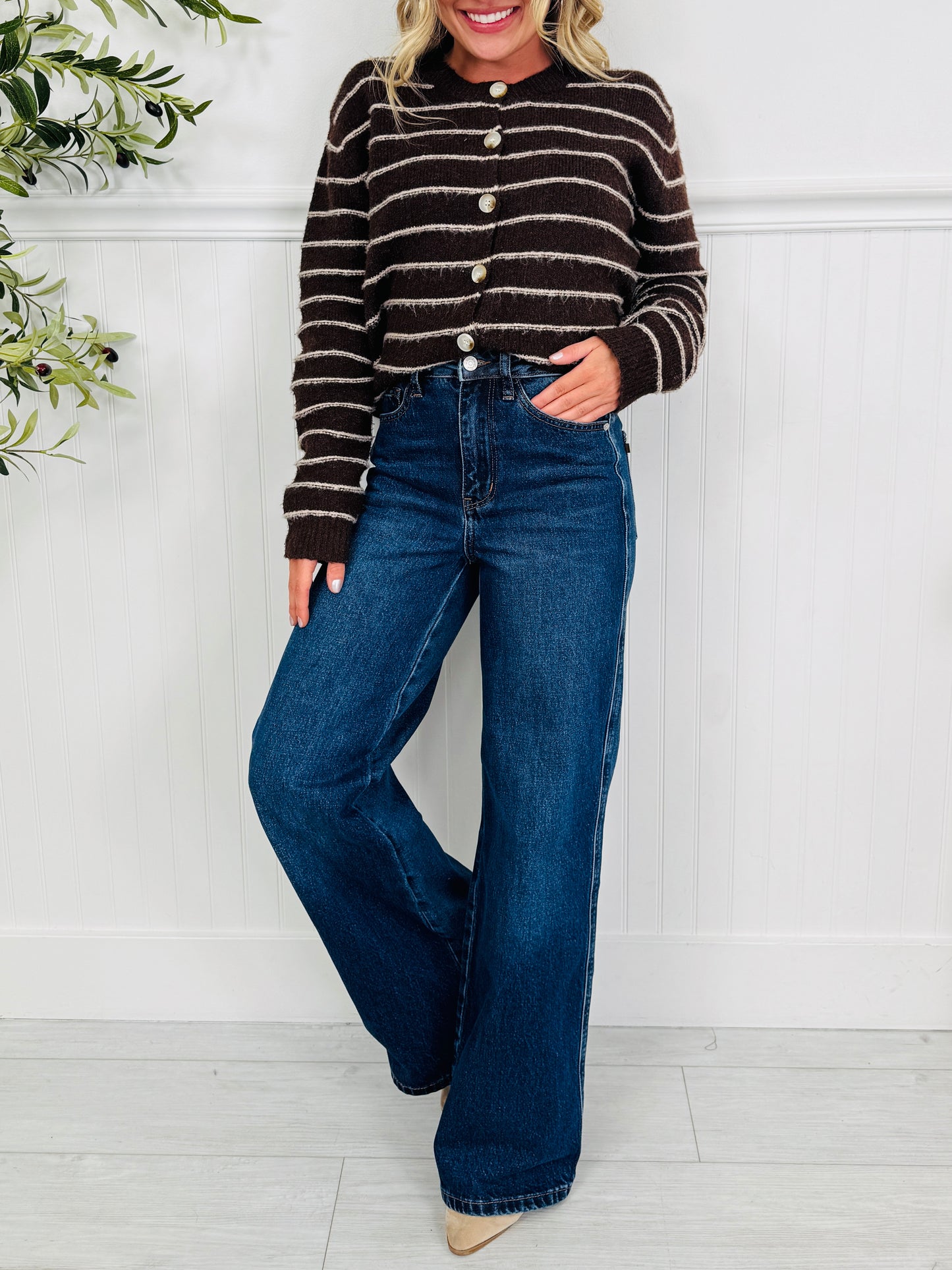Judy Blue In Your Favor Retro Wide Leg Jeans In Regular And Petite
