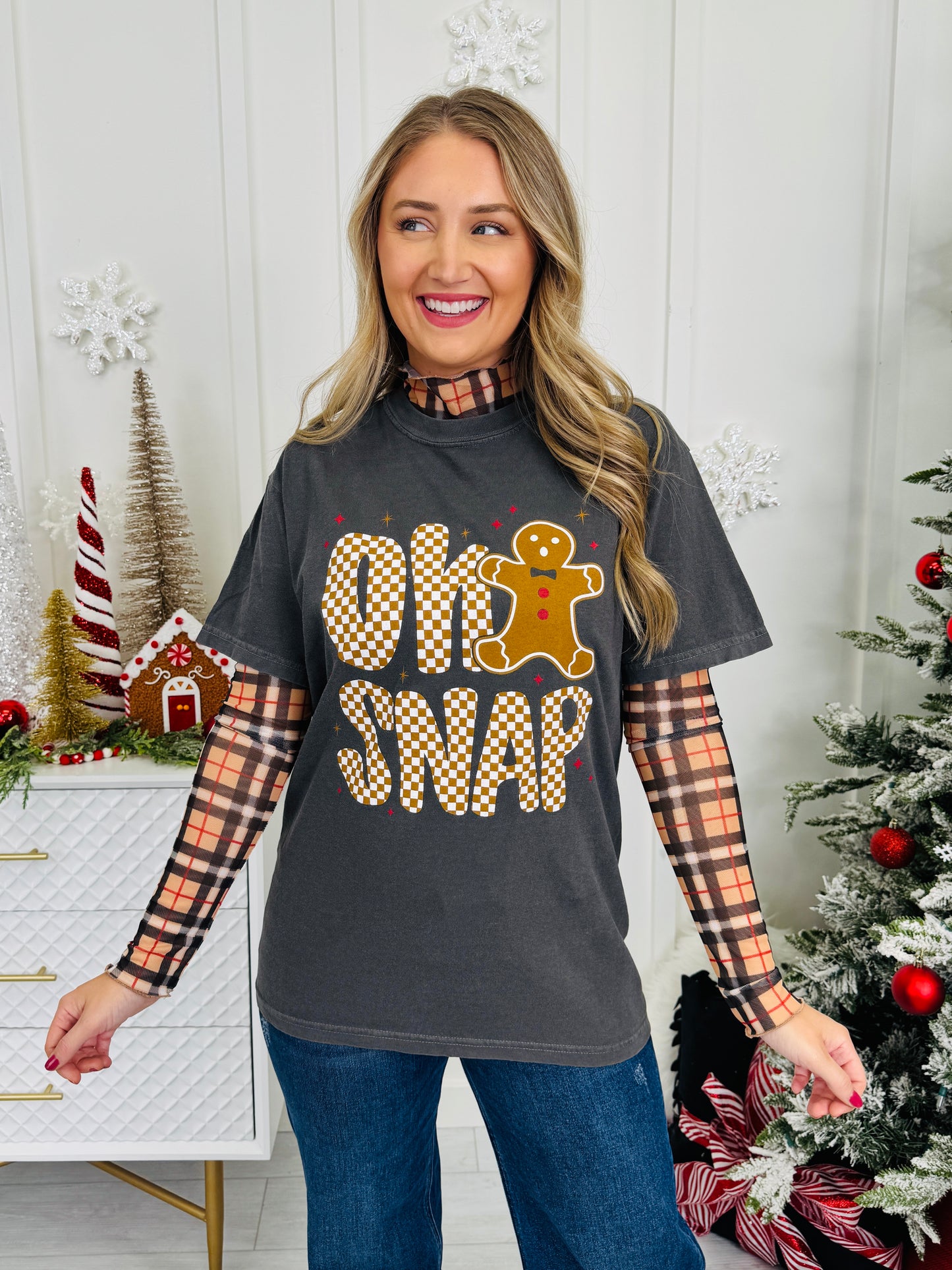 Oh Snap Graphic Tee