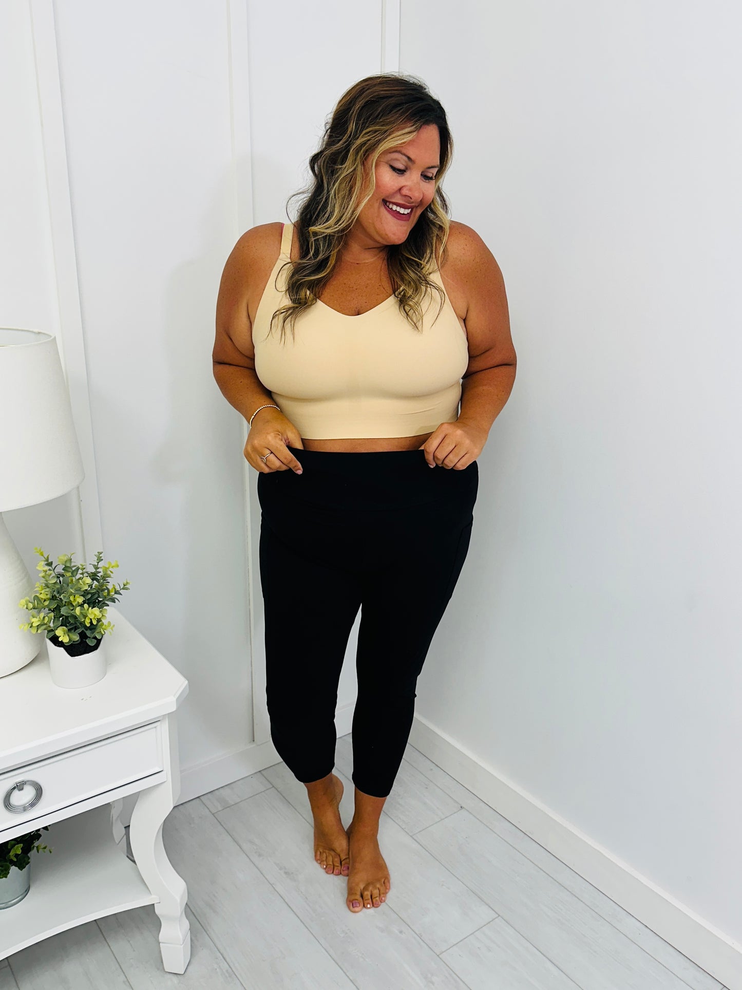 MOCO Signature Seamless Bra In Beige