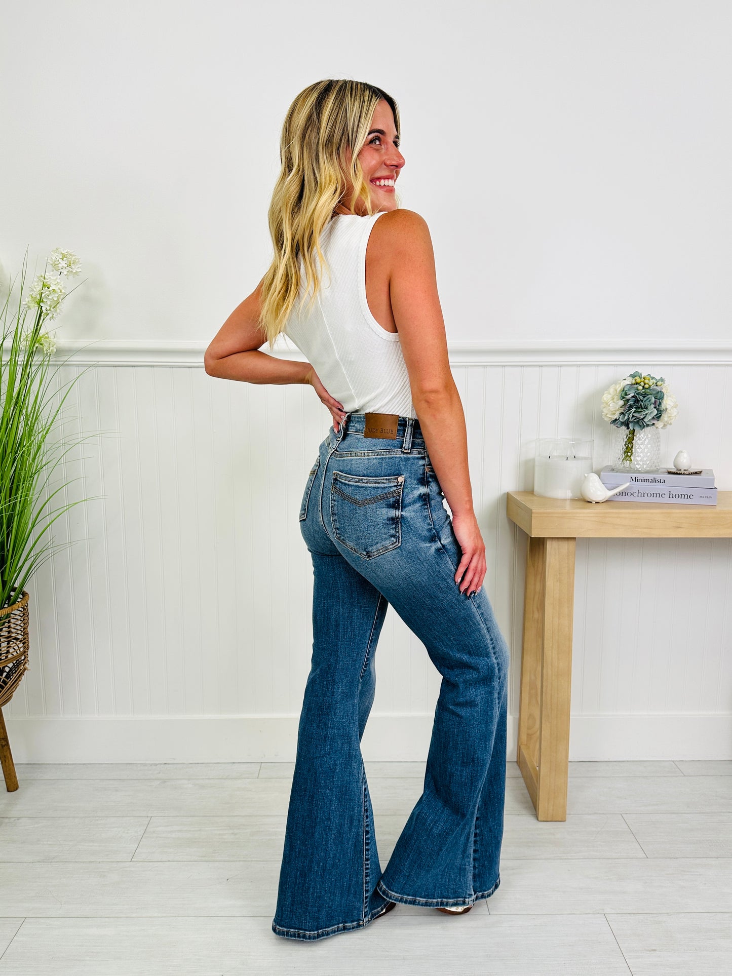 Judy Blue Turning Heads Flare Jeans