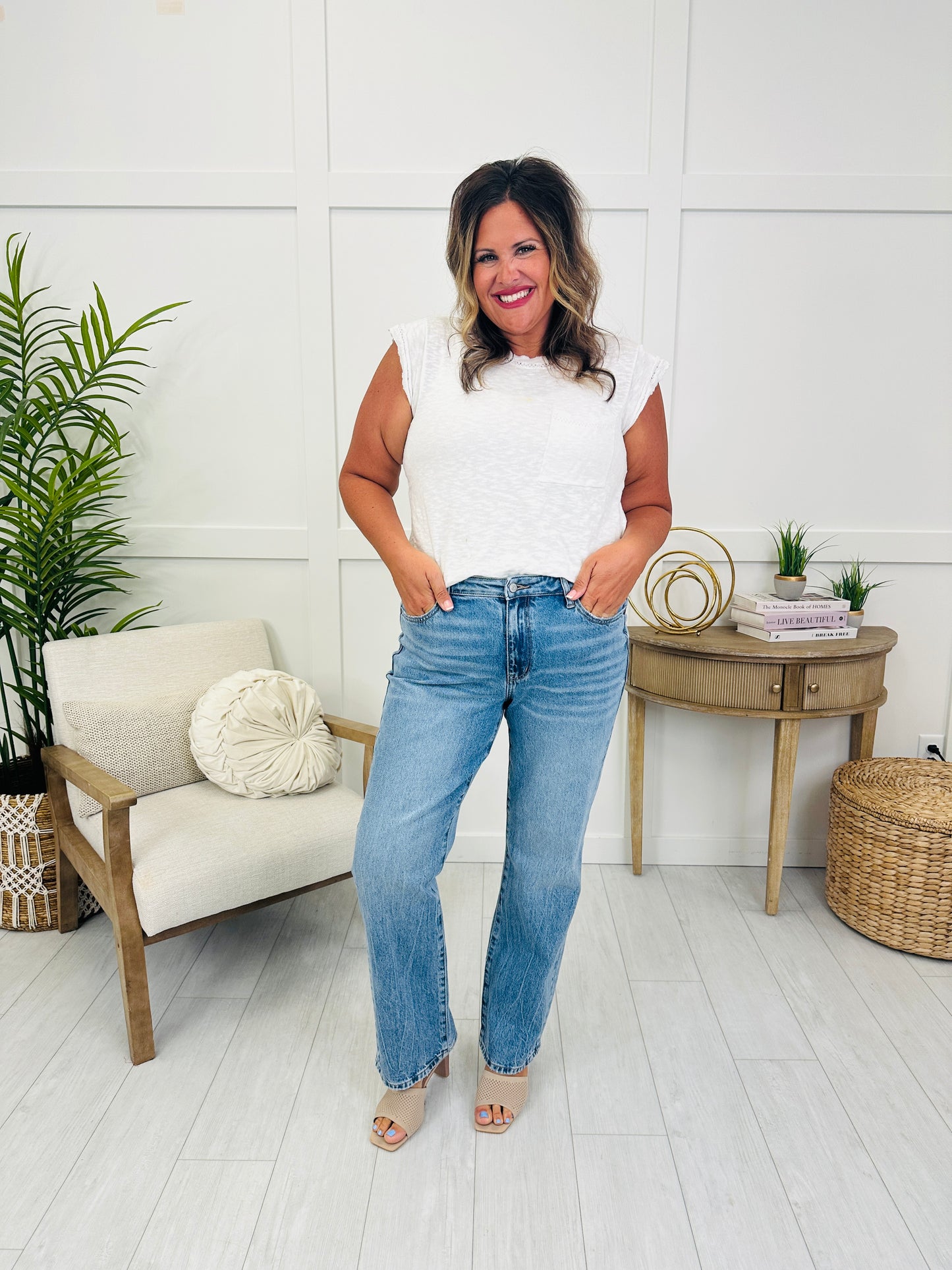 Judy Blue Stay Awhile Rigid Magic Straight Leg Jeans