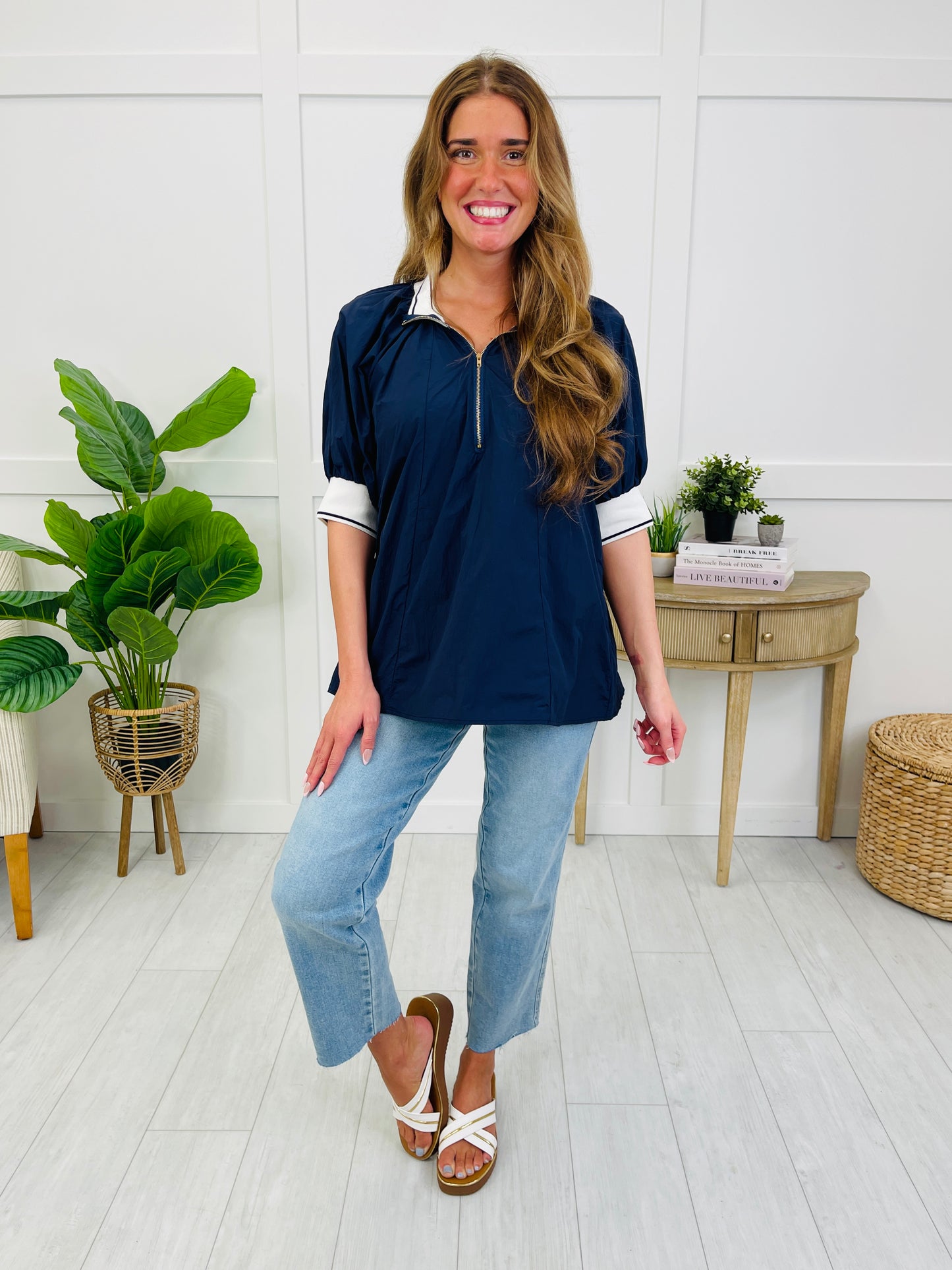 The Motion Pullover In Navy
