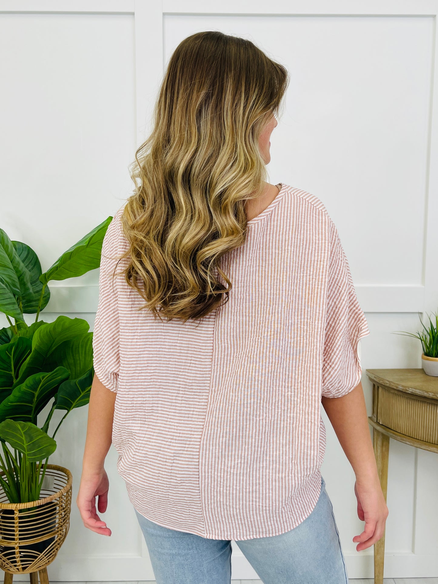 The Coastal Panel Top In Terracotta