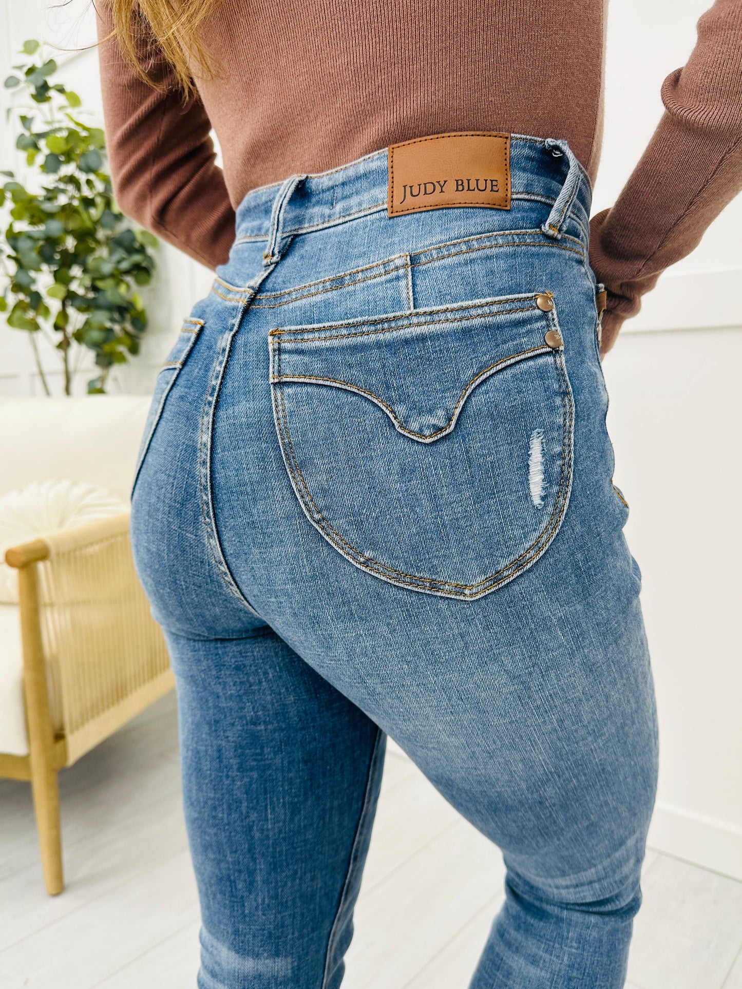 Judy Blue The Trifecta 2.0 Tummy Control And Butt Lifting Skinny Jeans in REG/CURVY