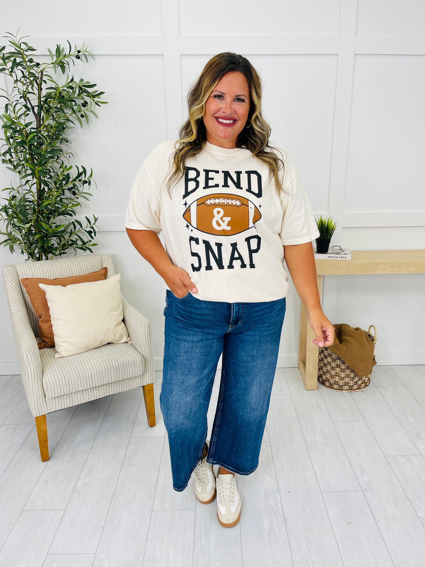 Bend and Snap Graphic Tee