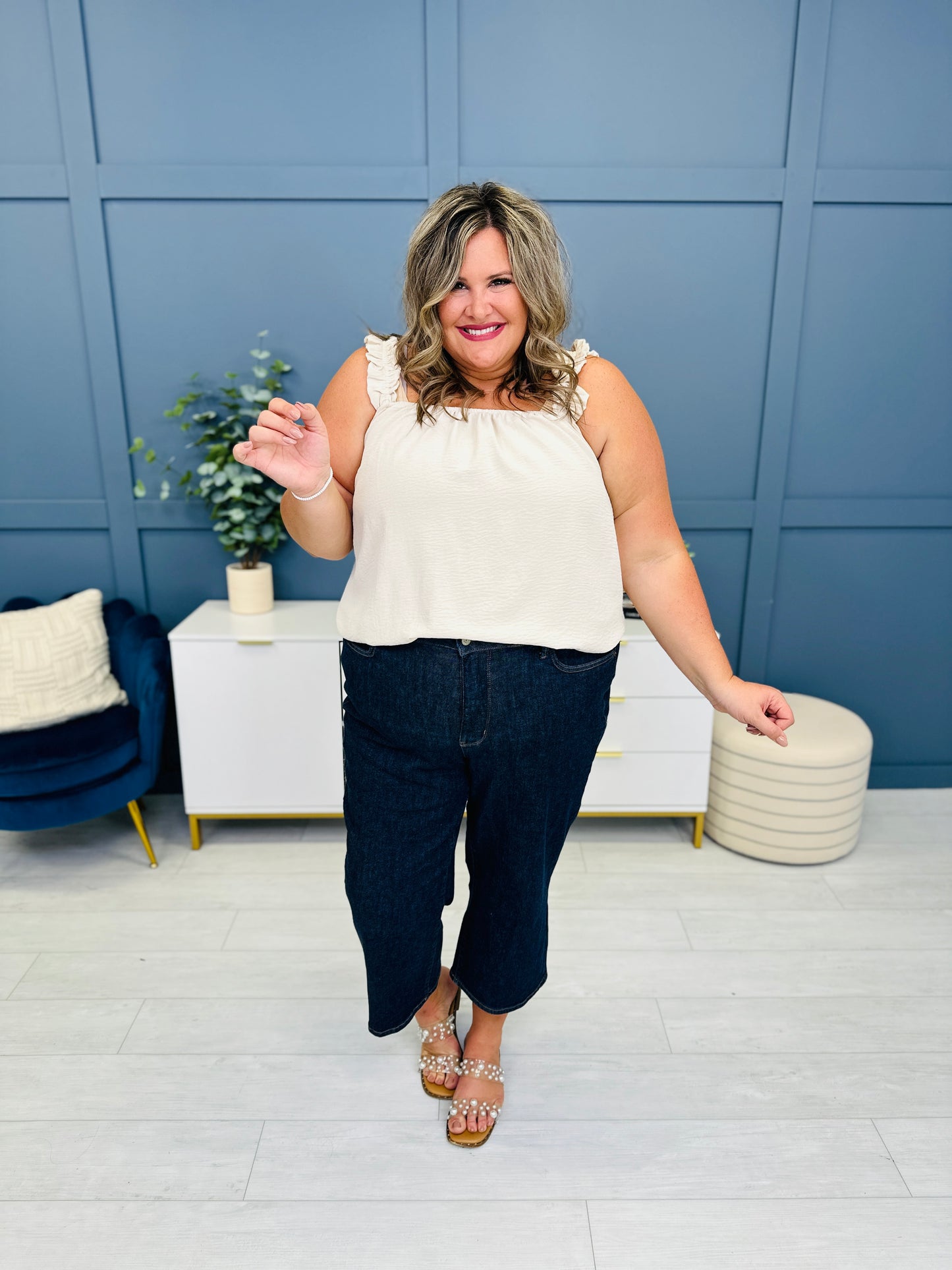 Judy Blue Tummy Control Everything You Want Wide Leg Cropped Jeans in Reg/Curvy