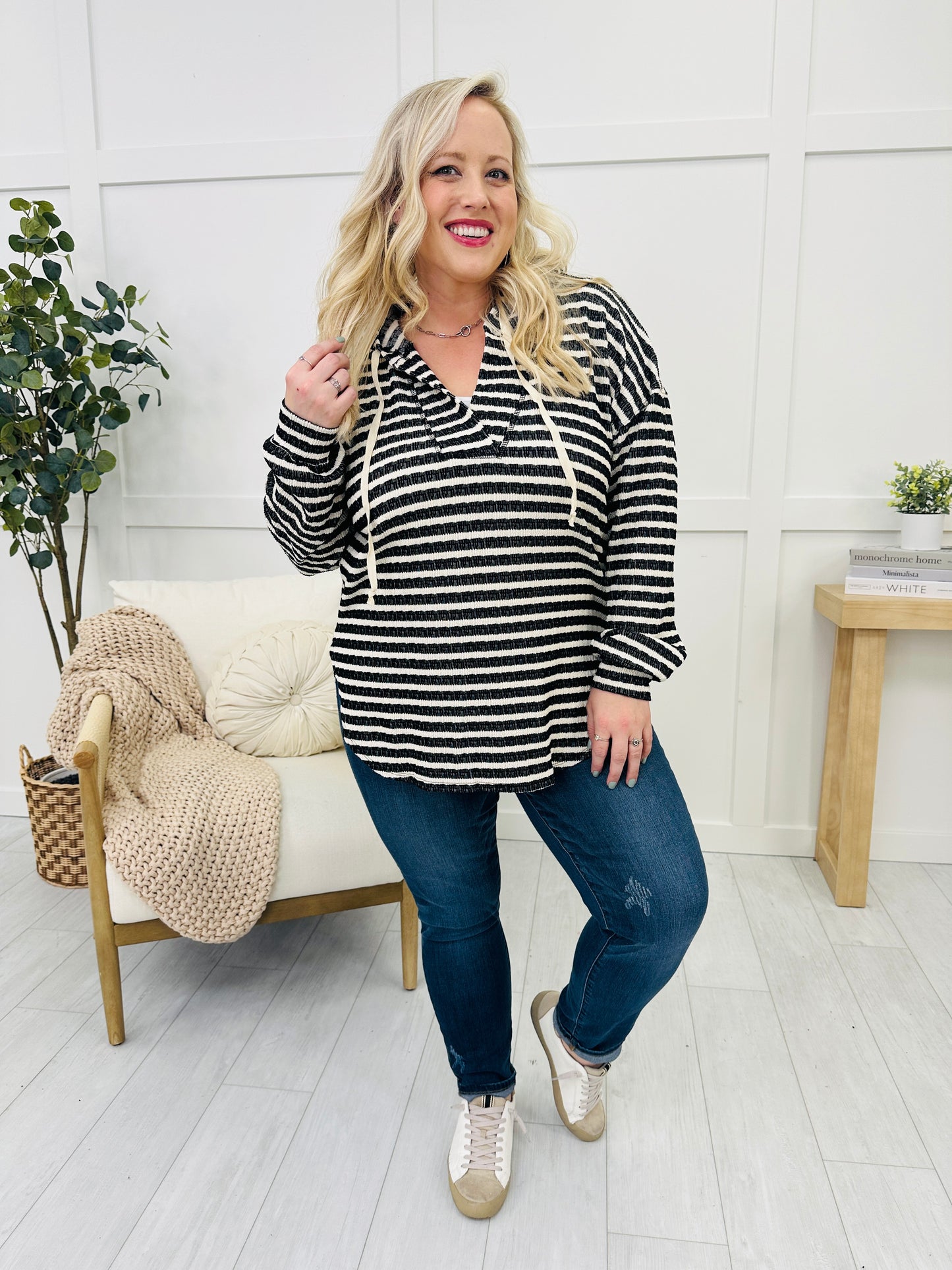 REG/CURVY Stripe And Go Hoodie