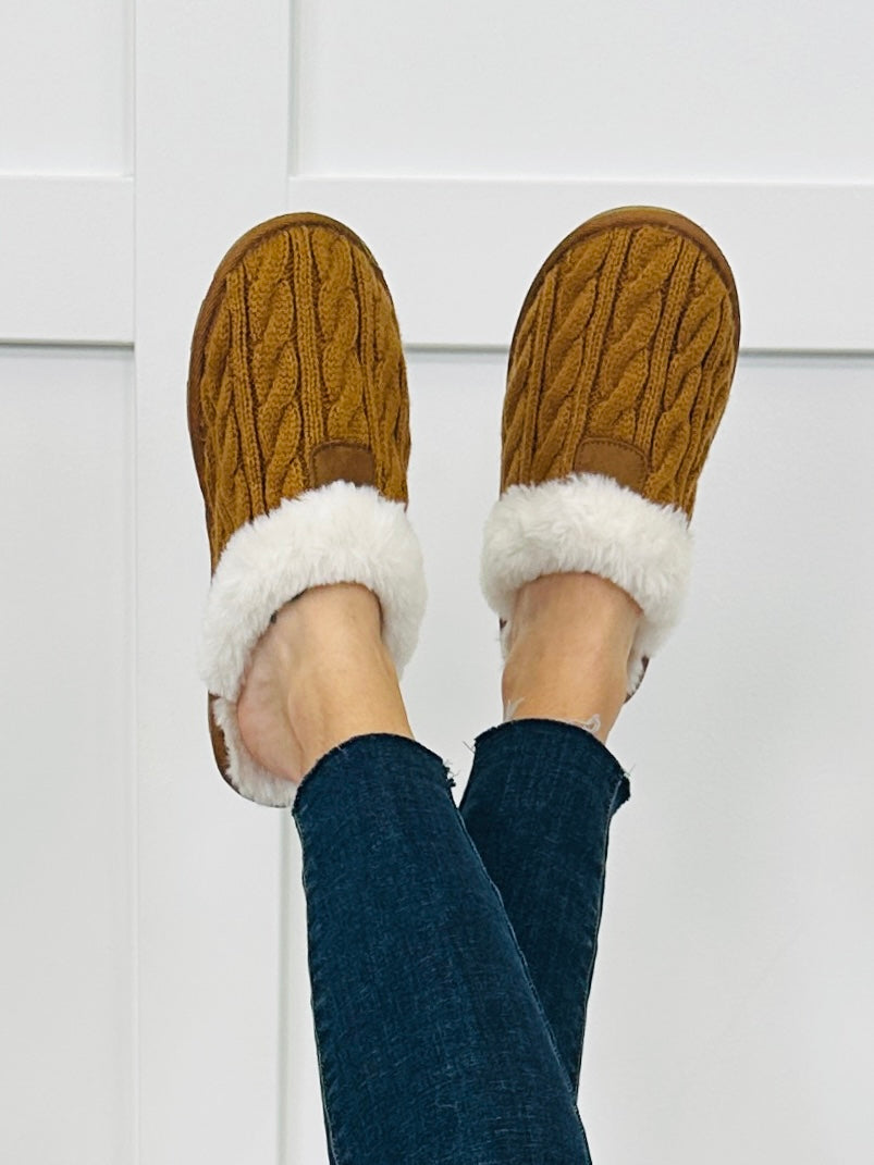 Snug Mode Slippers in Tan