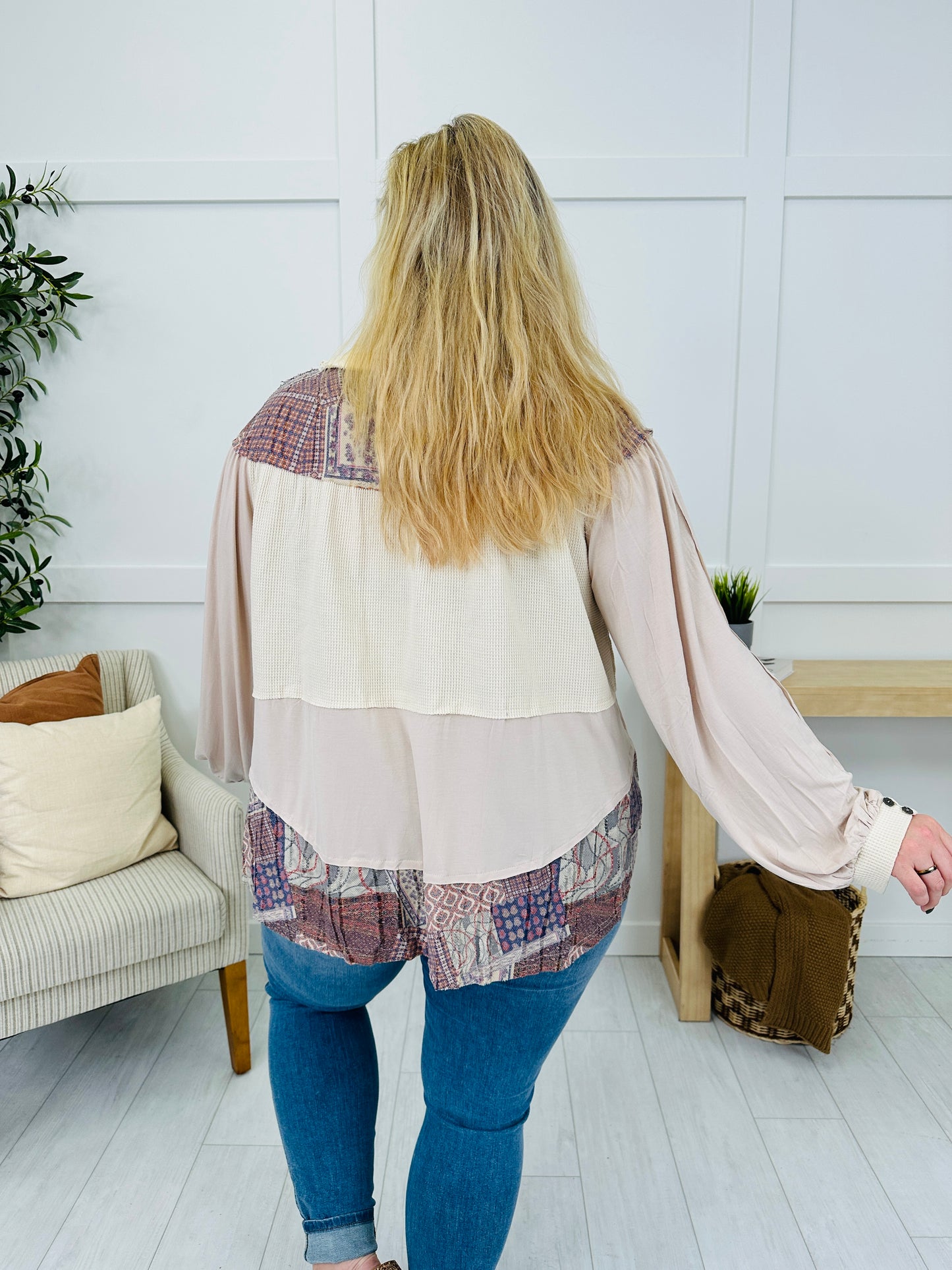 Whispering Patterns Top in Oatmeal