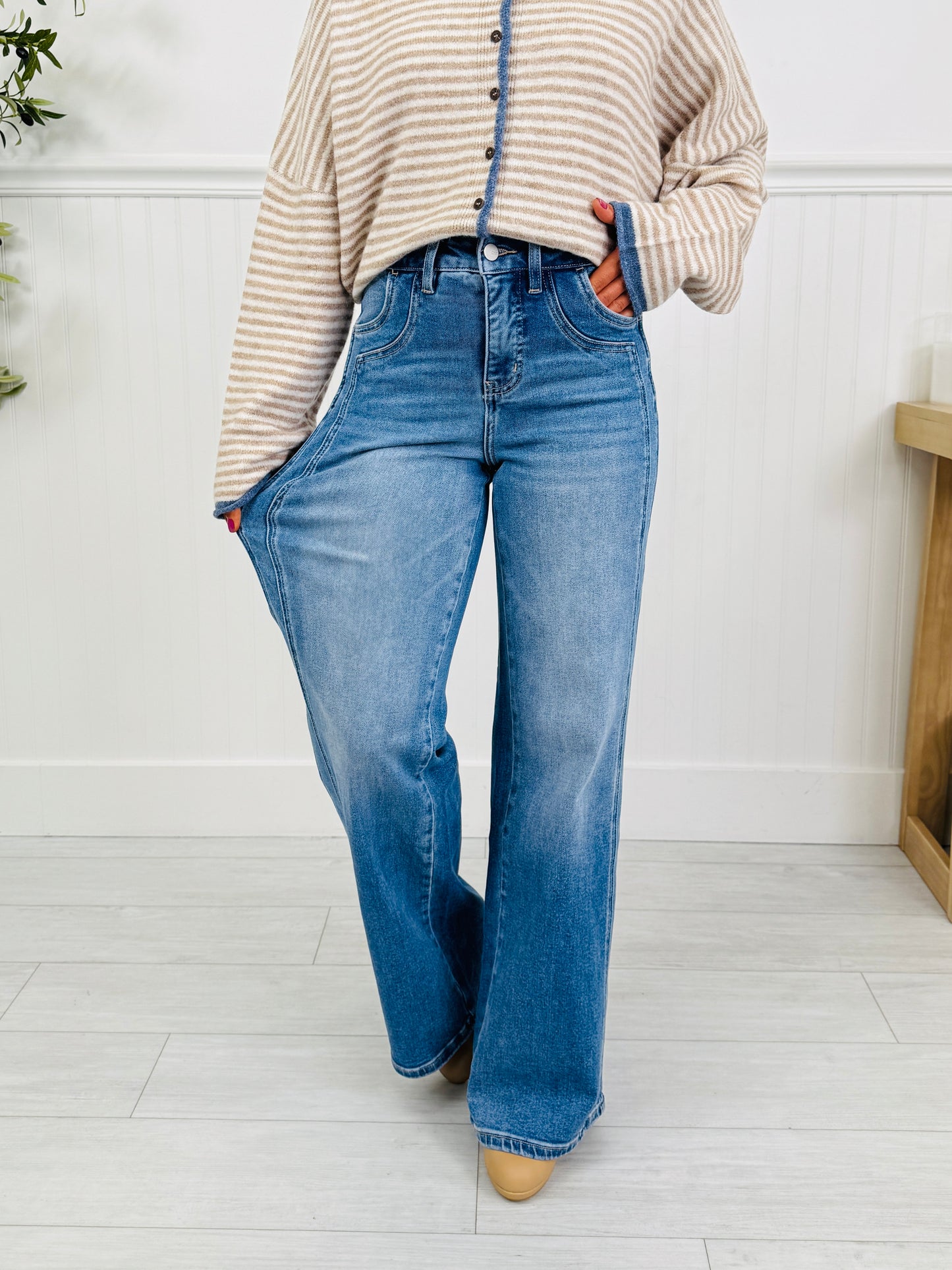 Signature Seam Tummy Control Wide Leg Jeans