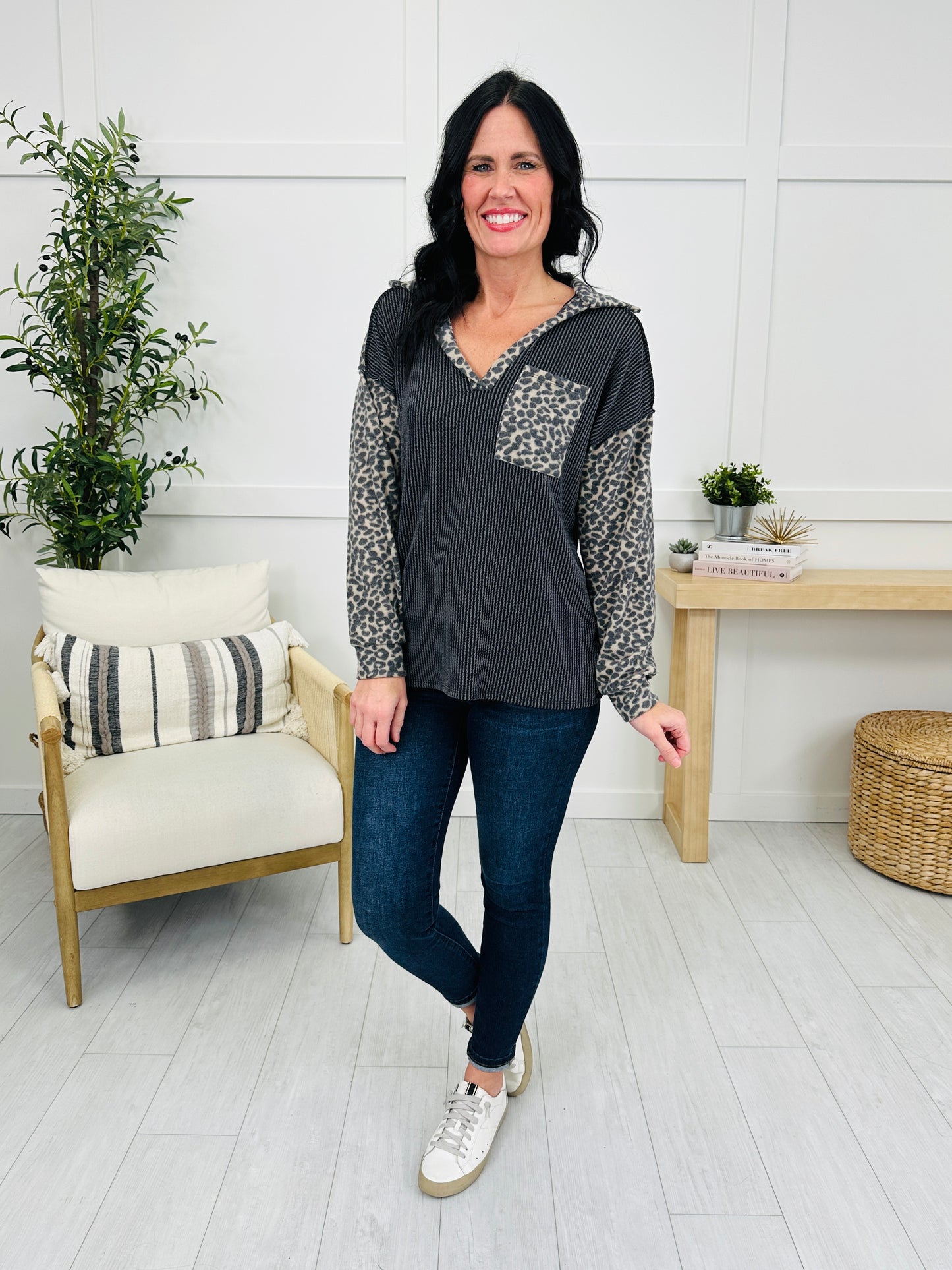 Weekend Wonder Top- Multiple Colors!
