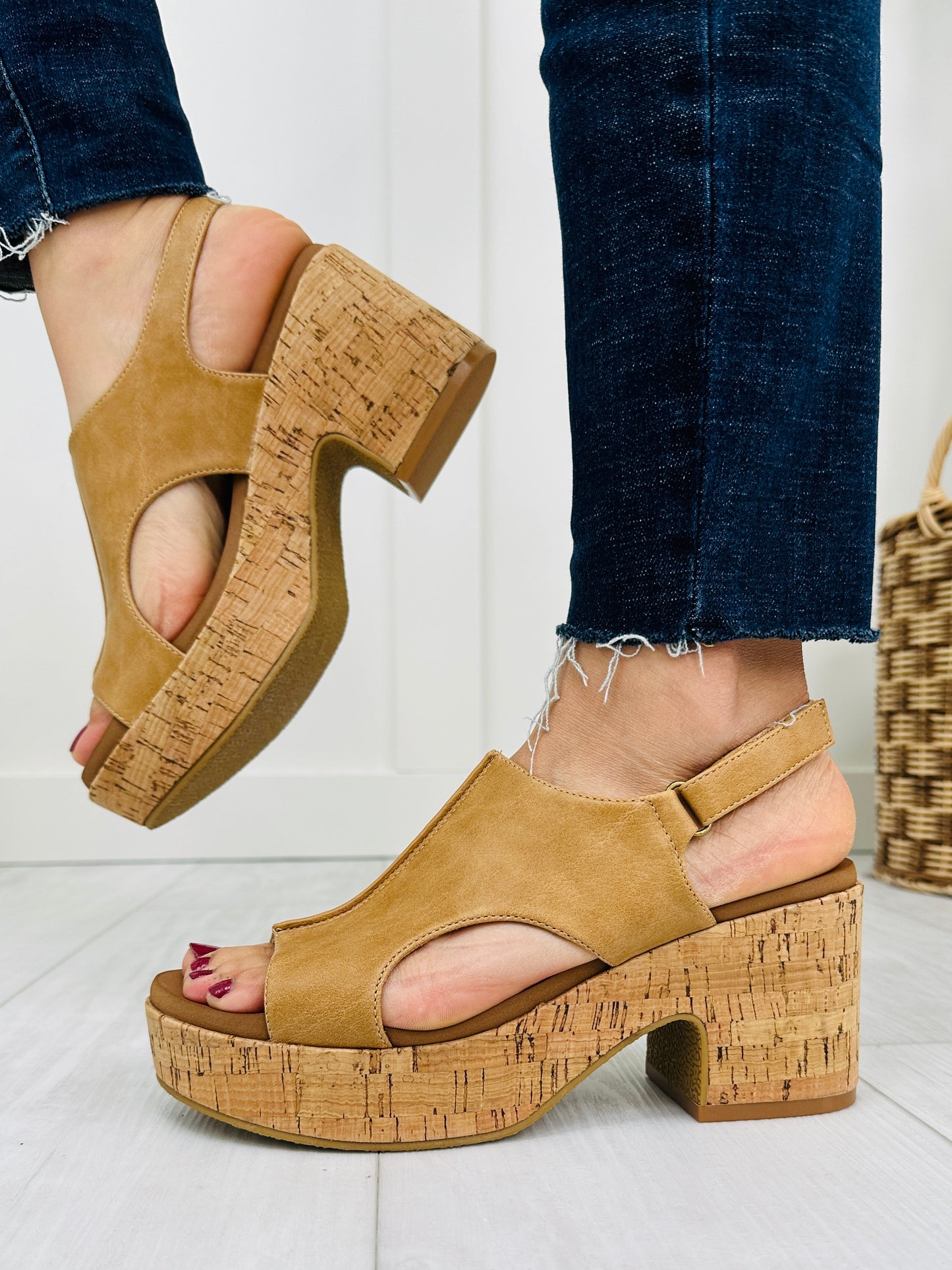 Graceful Lift Wedges