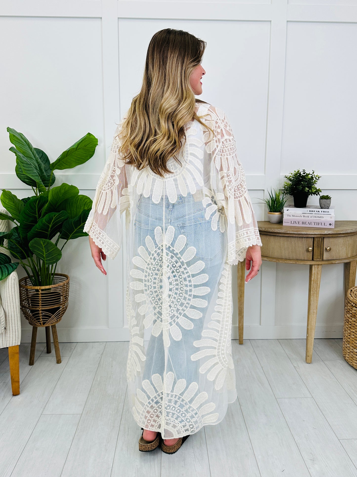 Pretty in Petals Kimono in White