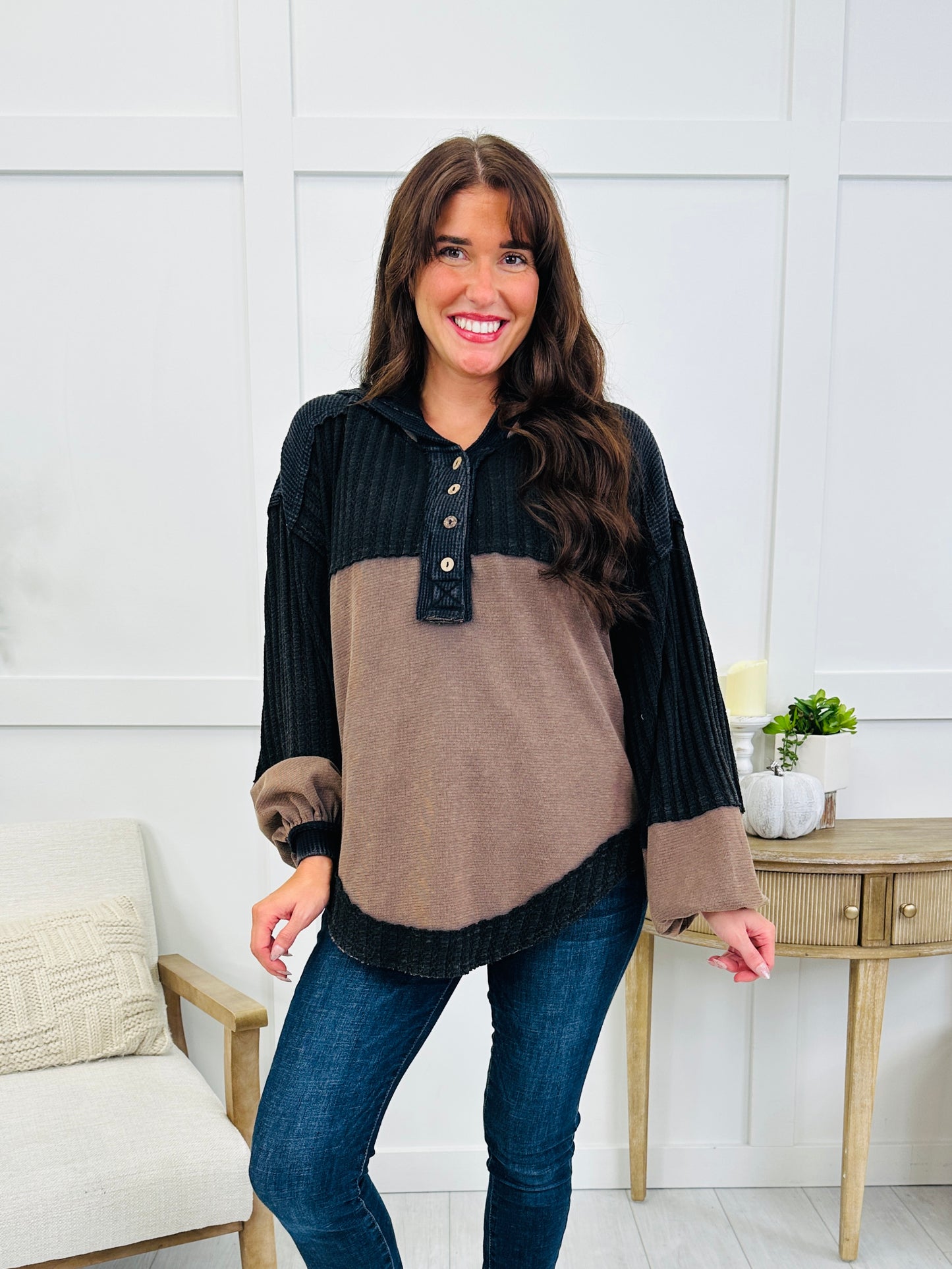 Downtown Cozy Top In Black