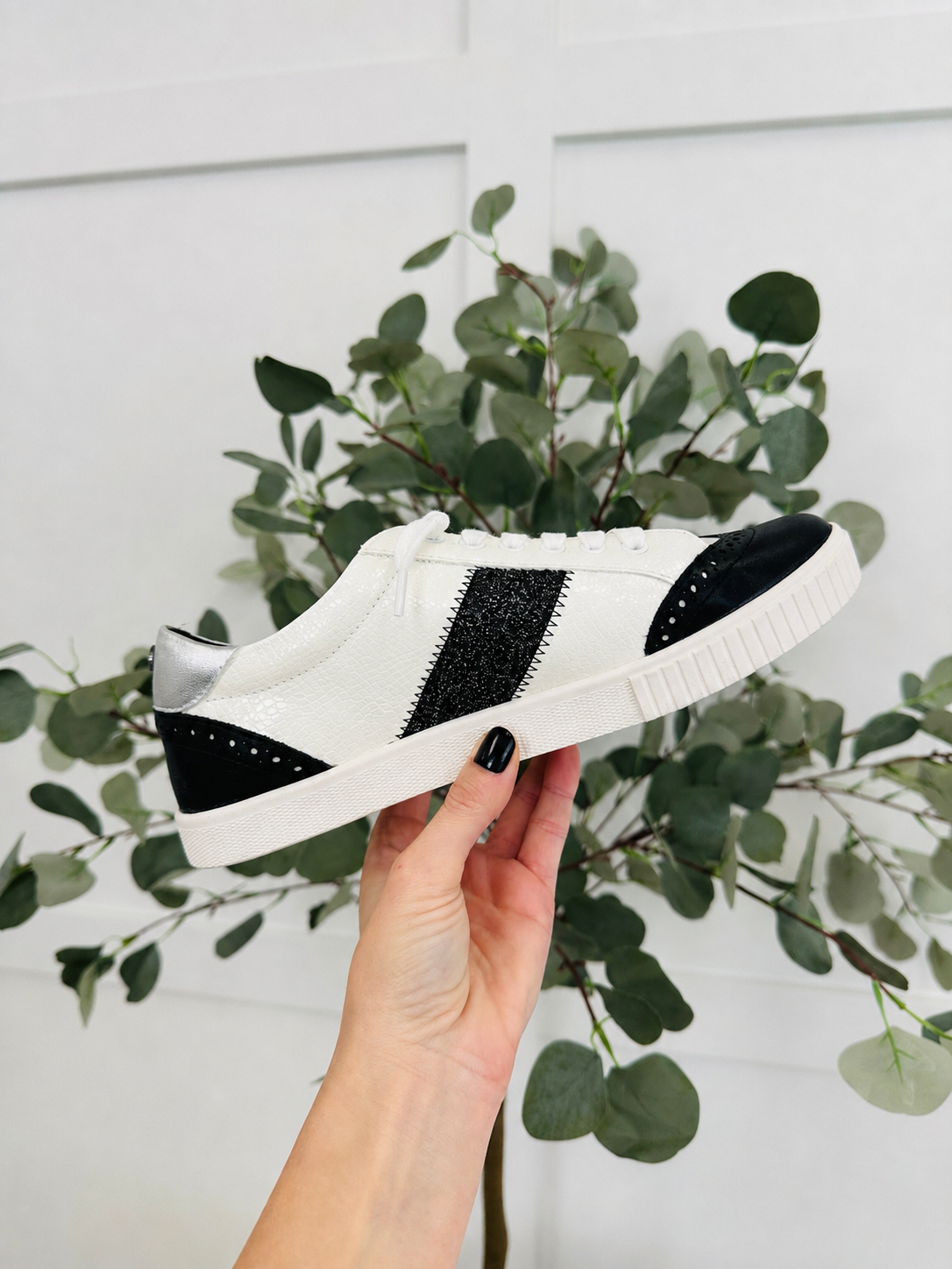 The Boulevard Sneakers
