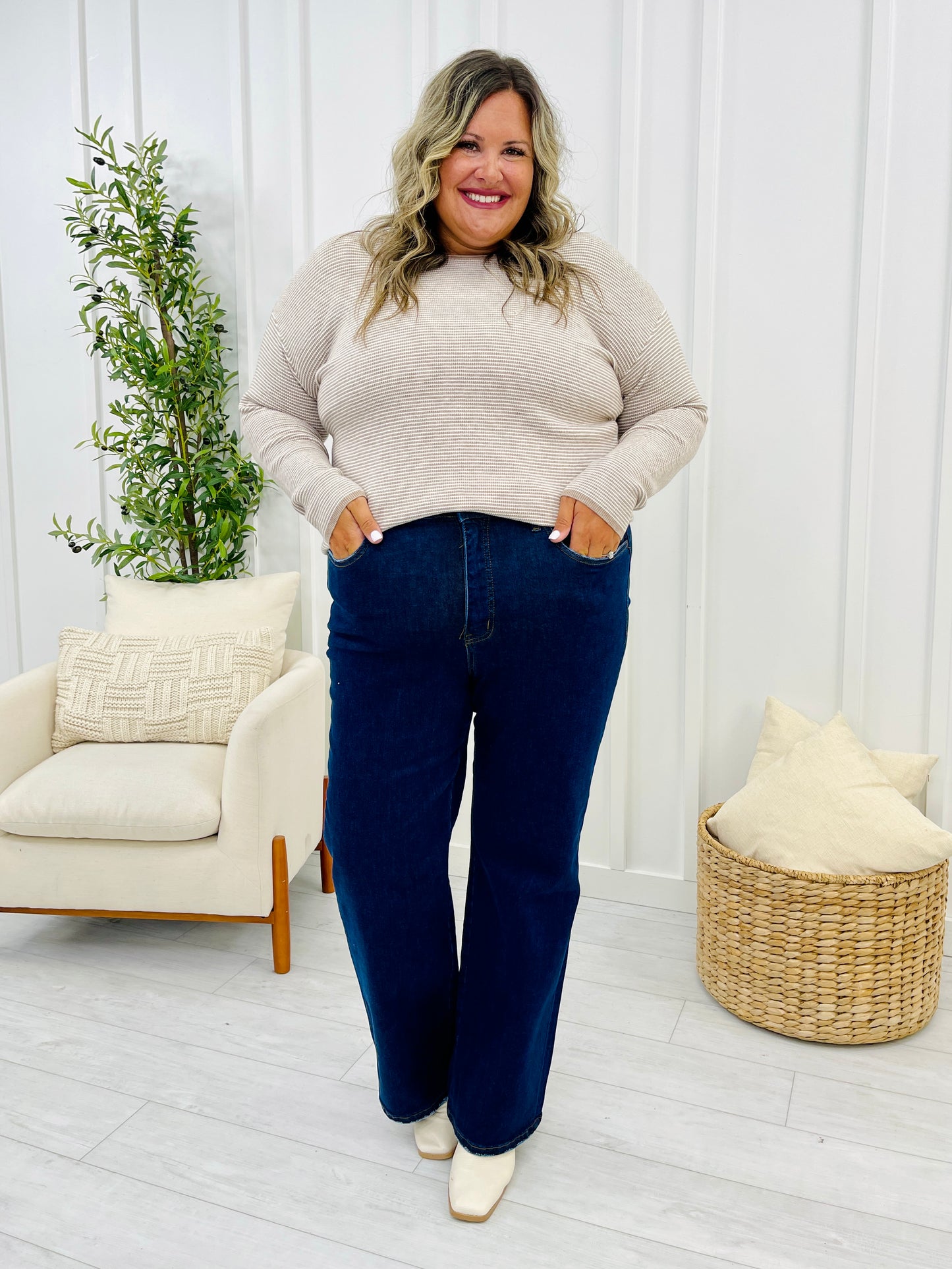 Lovervet Straight To the Point Tummy Control Straight Jeans in Reg/Curvy