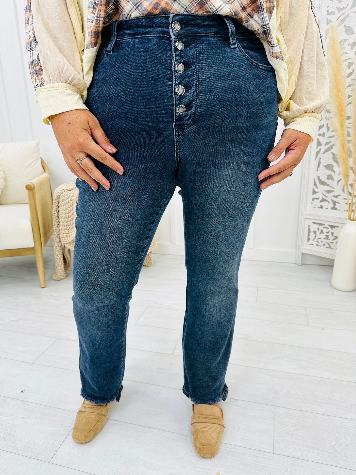 Judy Blue Stay Fly Button Fly Straight Leg Jeans