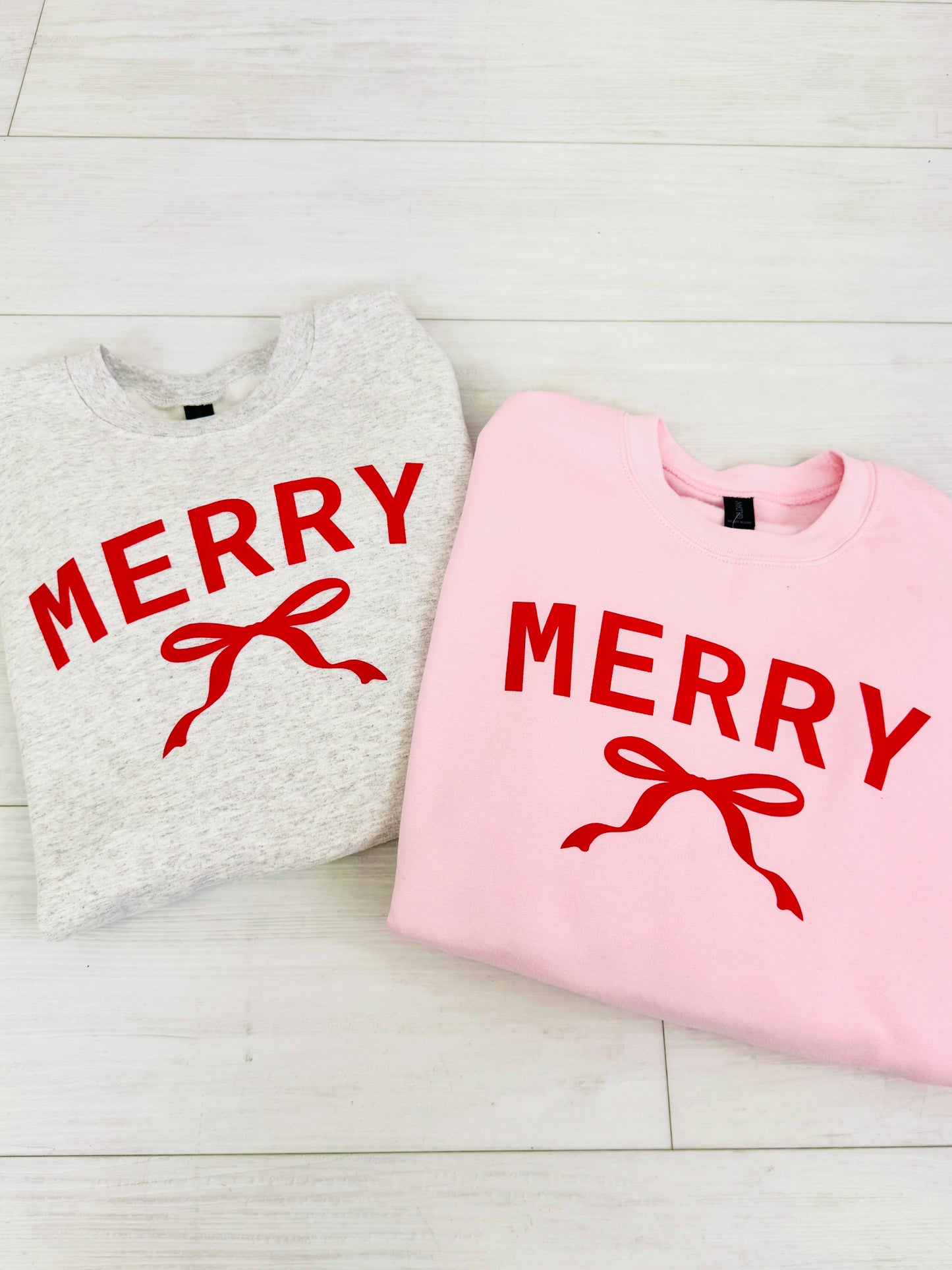 Merry With Ribbon Graphic Crewneck Sweatshirt
