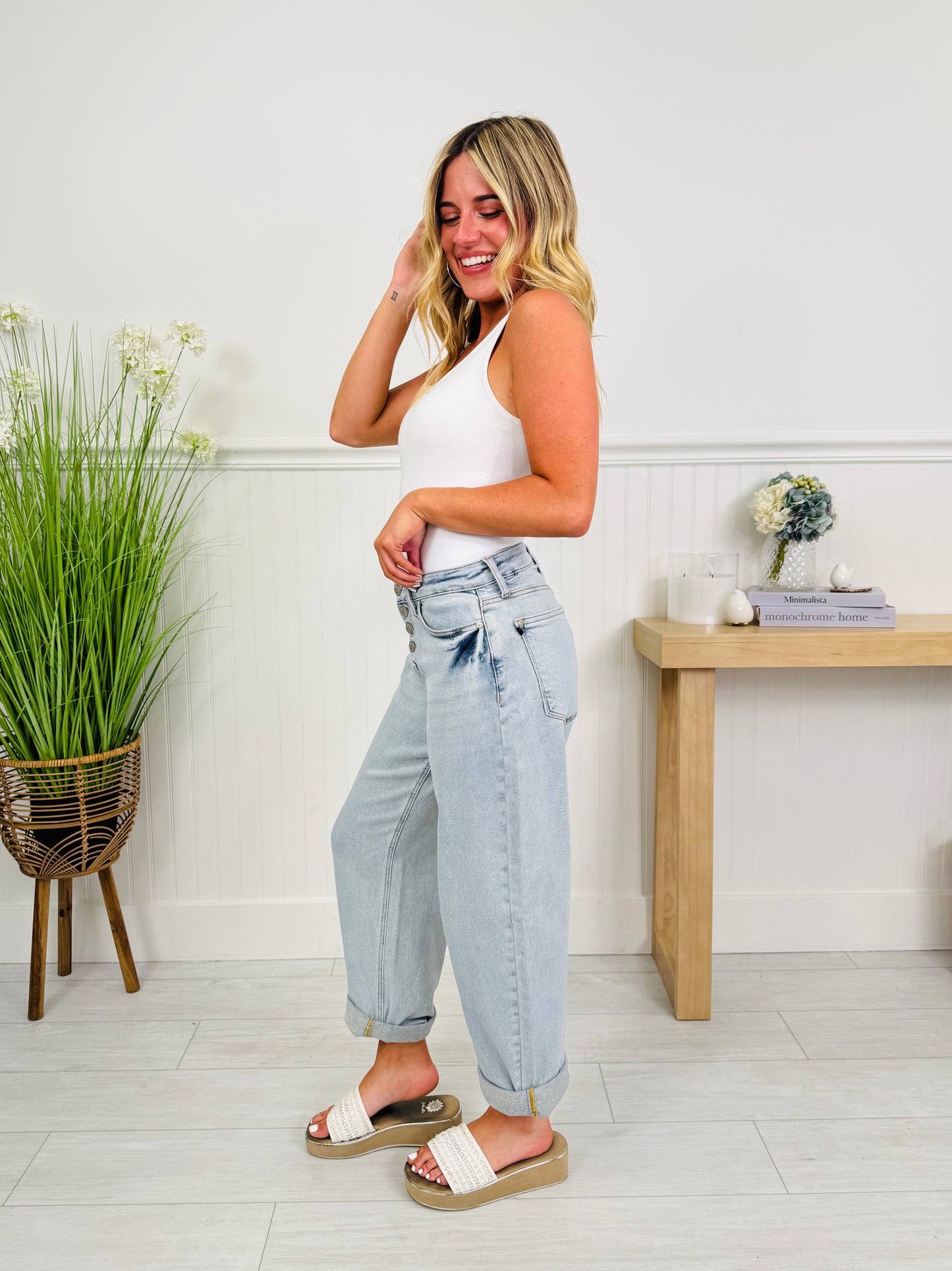 Judy Blue Everyday Style Slim Barrel Jeans