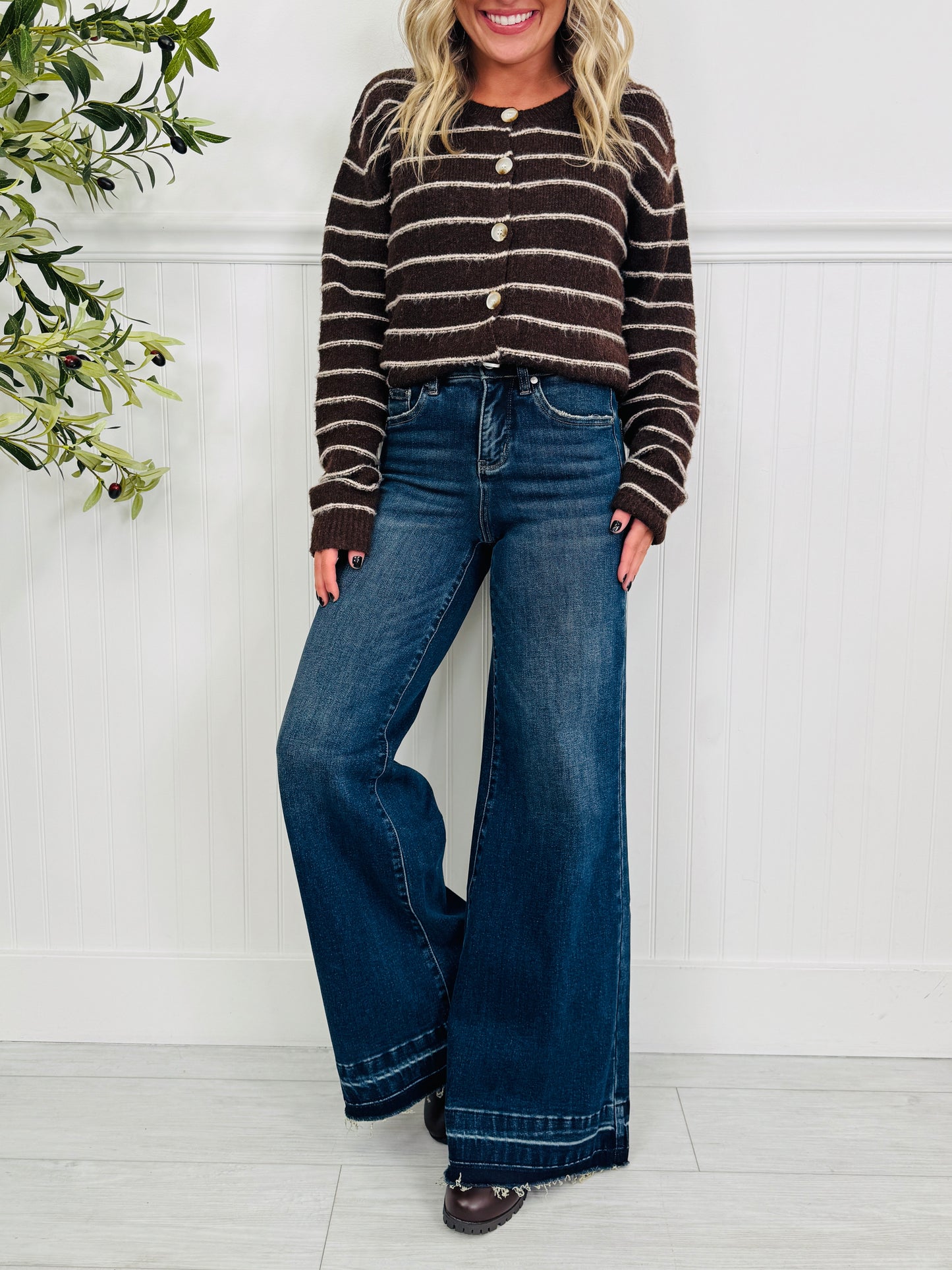 Best Dressed Tummy Control Retro Wide Leg Jeans