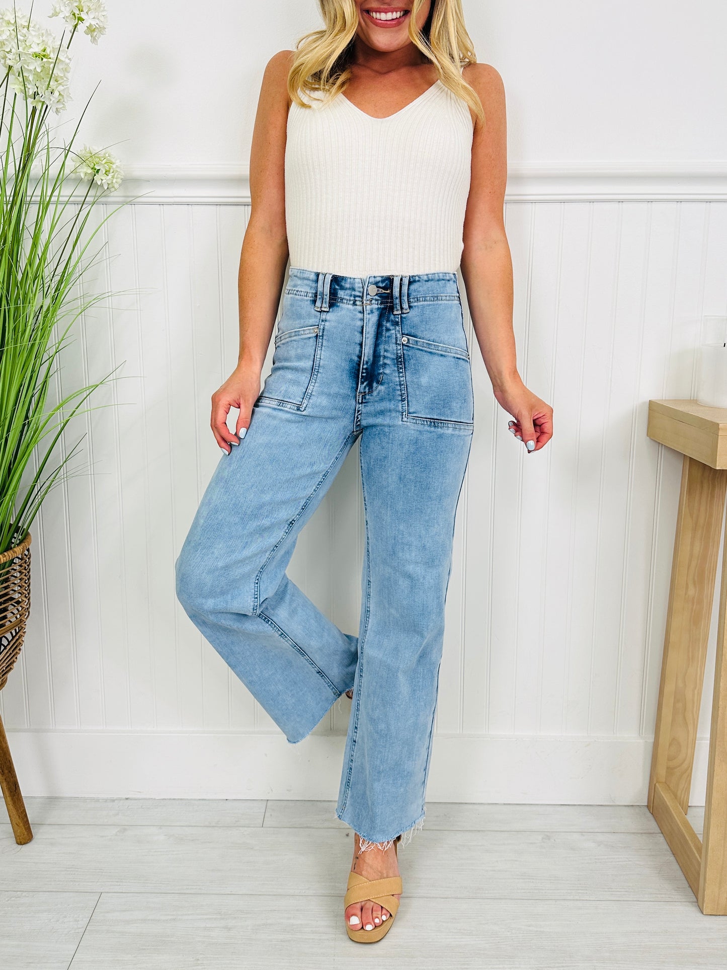 Summer Mood Cropped Wide Leg Jeans