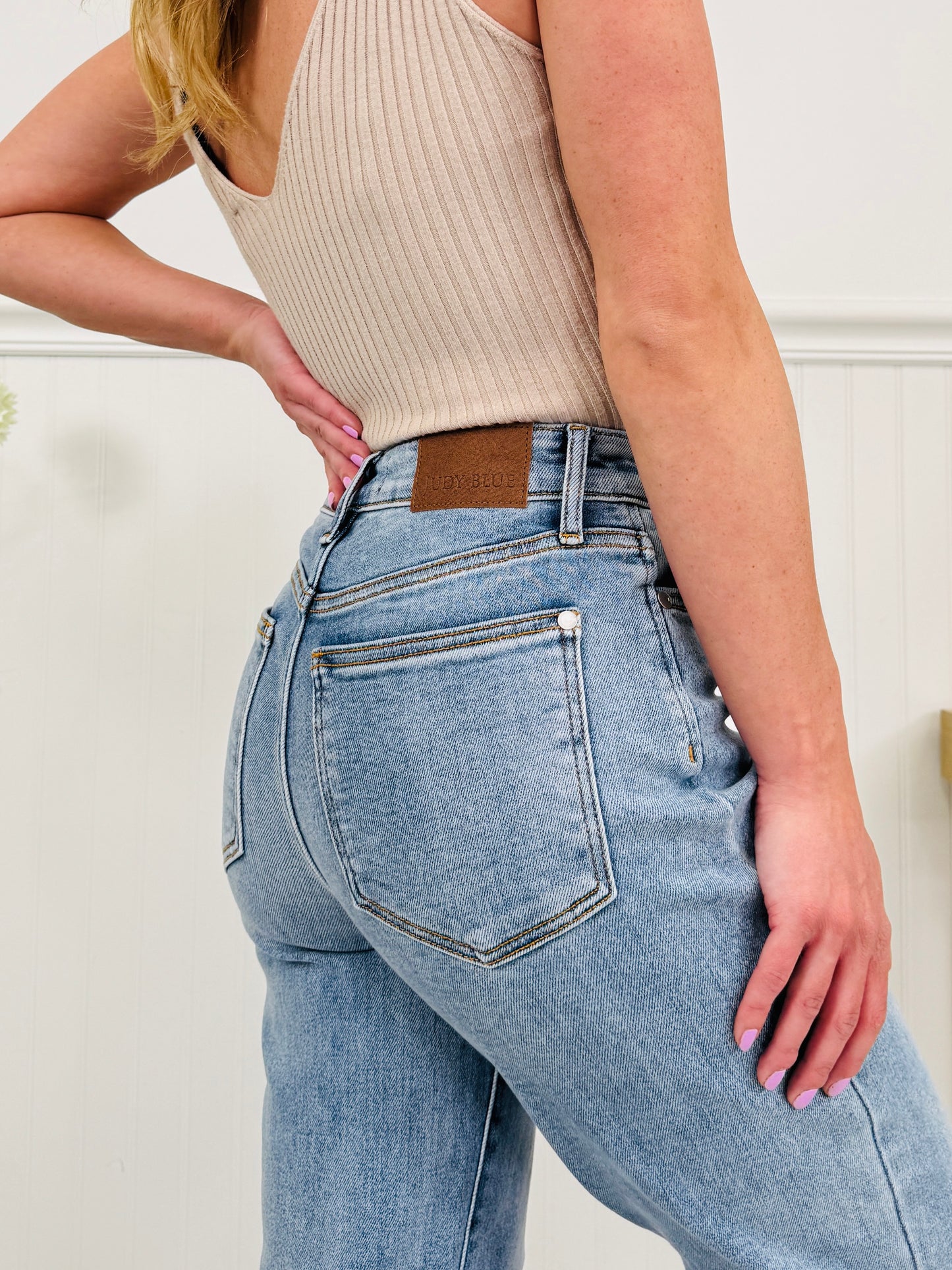 Judy Blue An Ankle Moment Ankle Straight Jeans