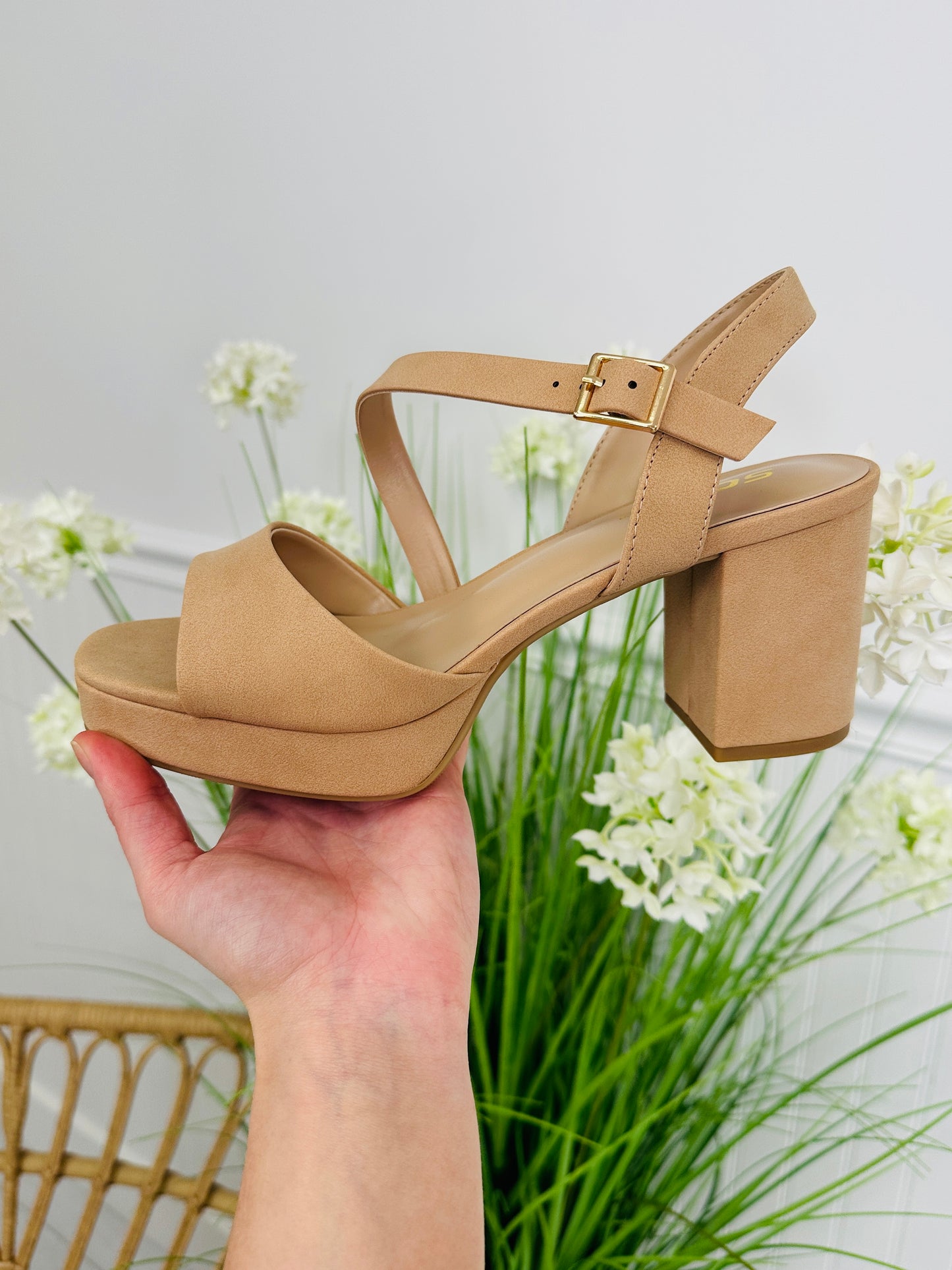 Stealing the Scene Heels