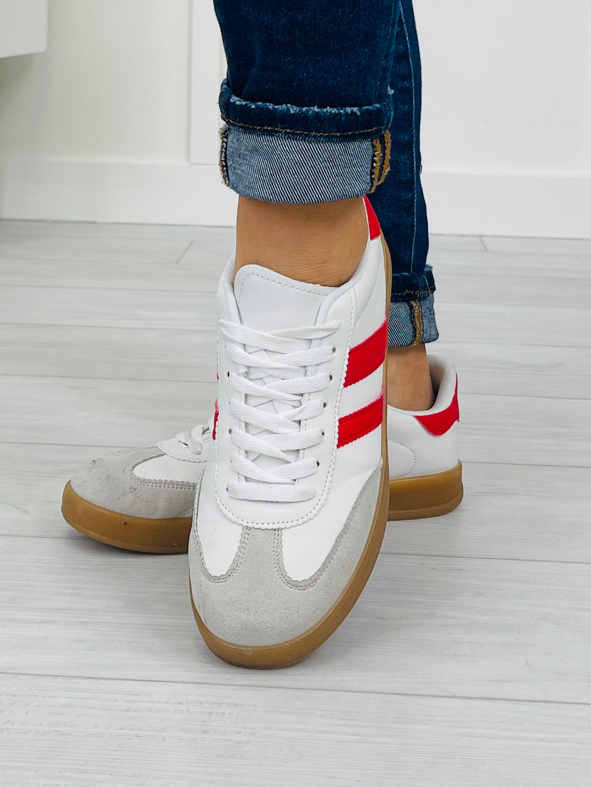 Downtown Dash Sneakers in Red