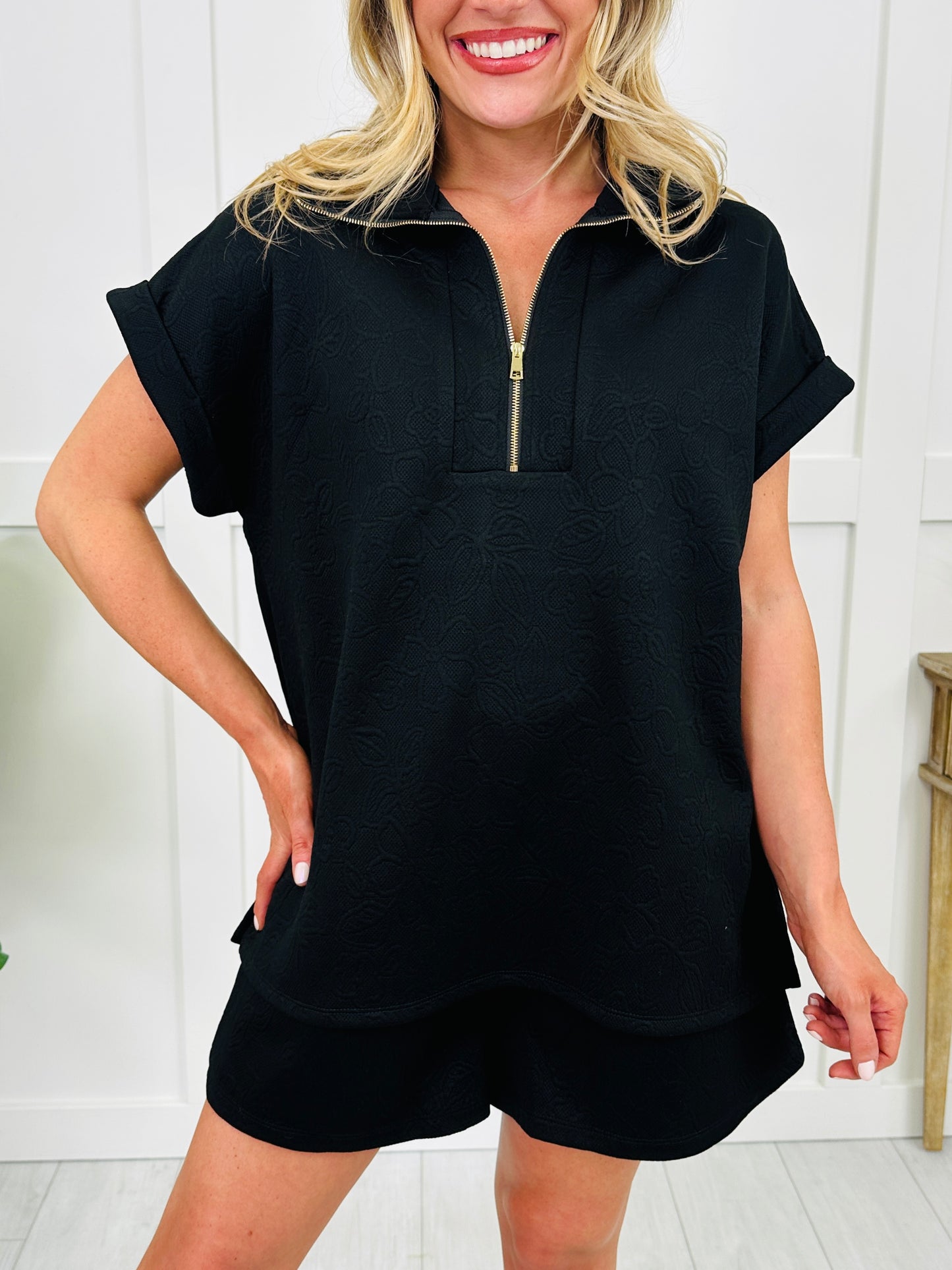 The Easy Escape Set In Multiple Colors