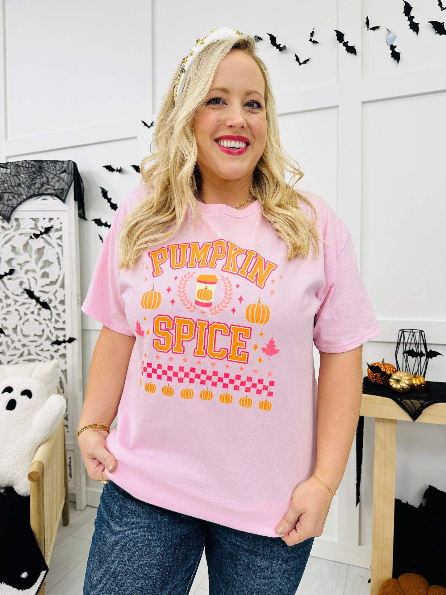 REG/CURVY Pumpkin Spice Season Graphic Tee