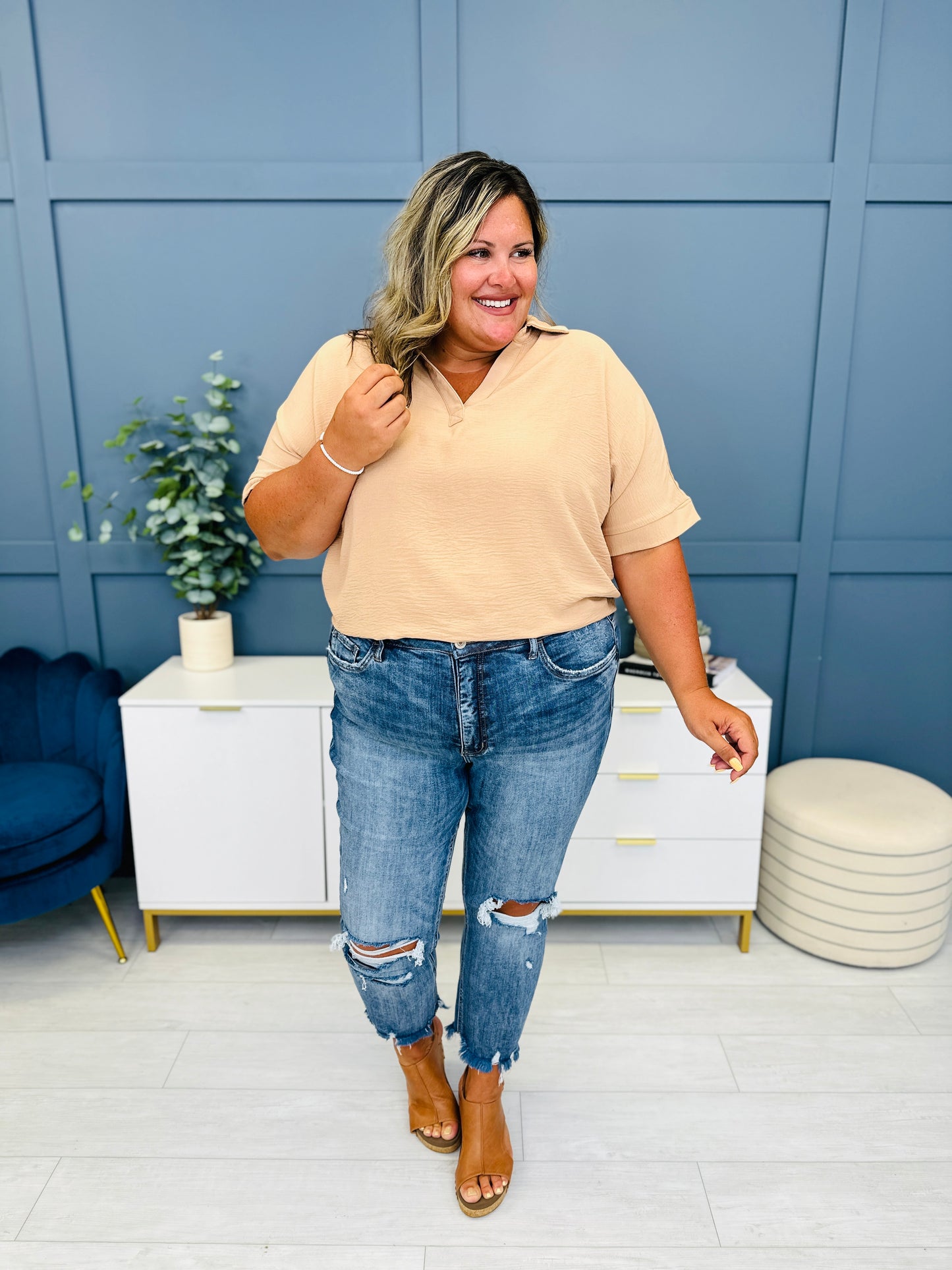 MOCO Exclusive Tell It To Me Straight Tummy Control Straight Jeans in Reg/Curvy