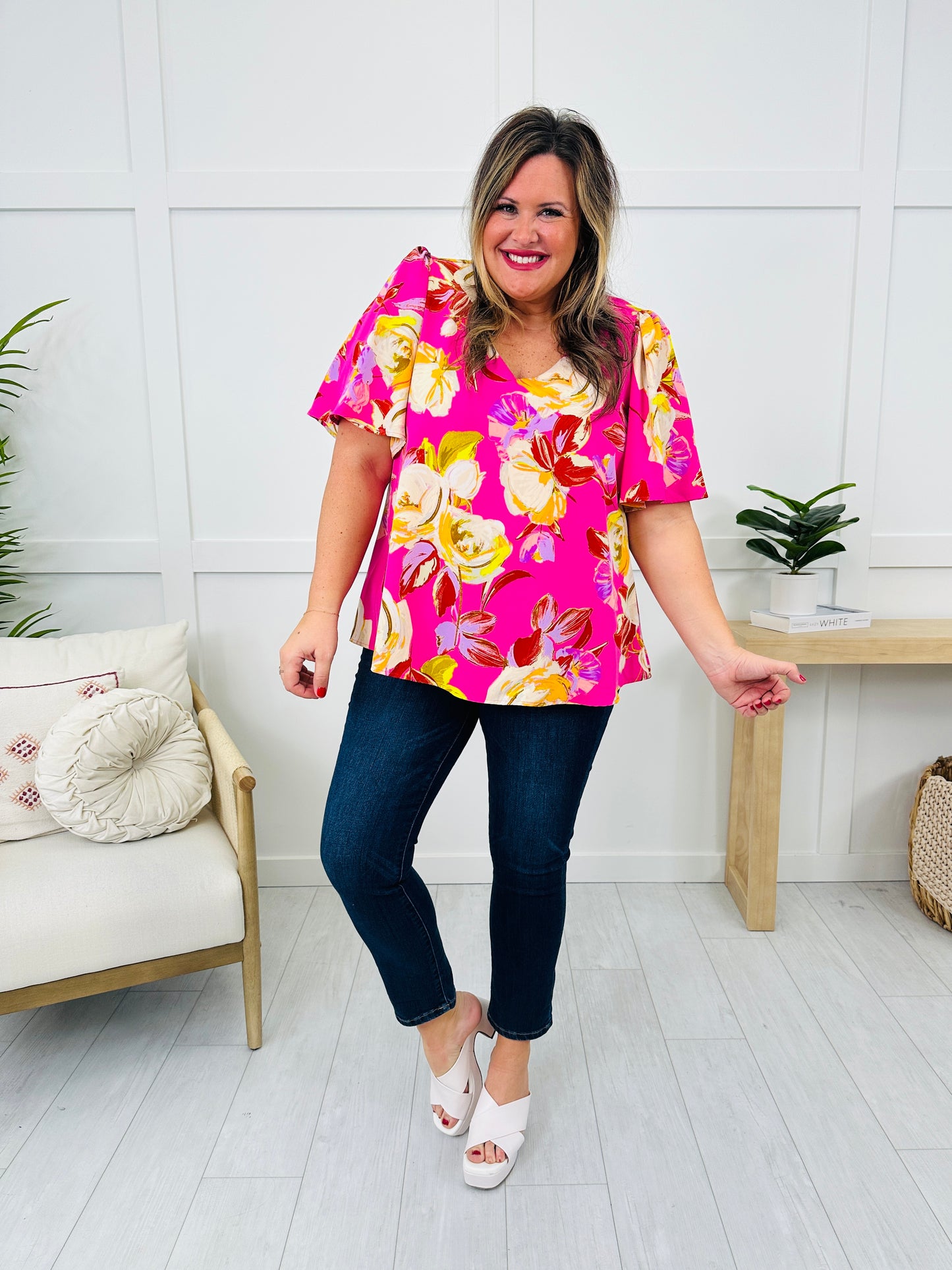 REG/CURVY Blooming and Beautiful Top