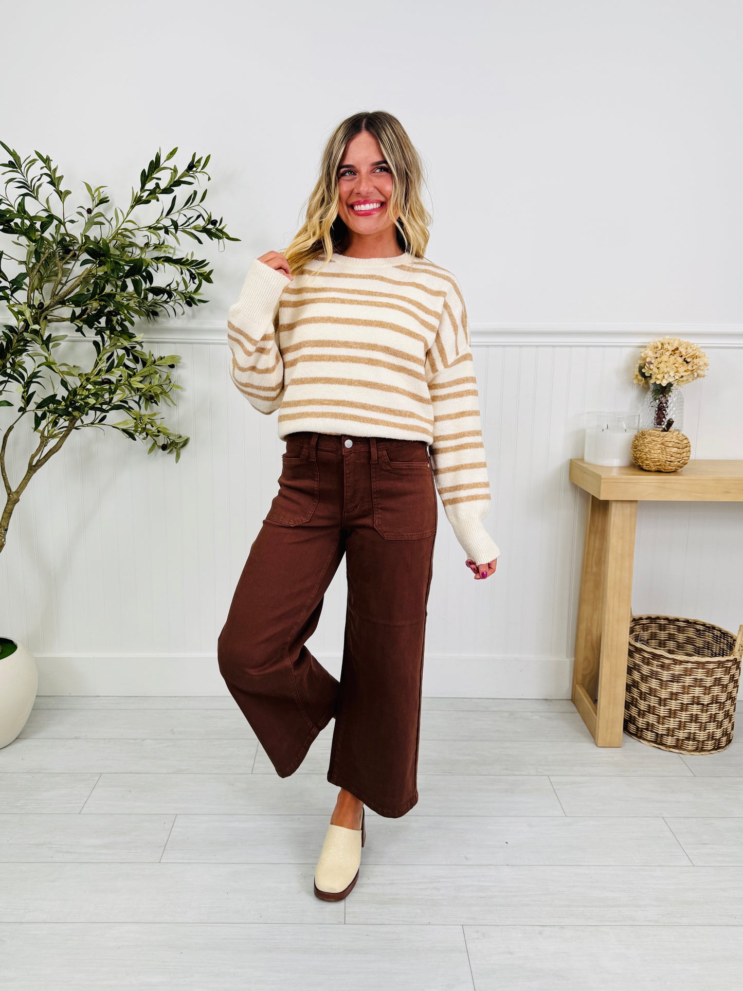 Judy Blue Melt In Your Mouth Chocolate Wide Leg Cropped Jeans