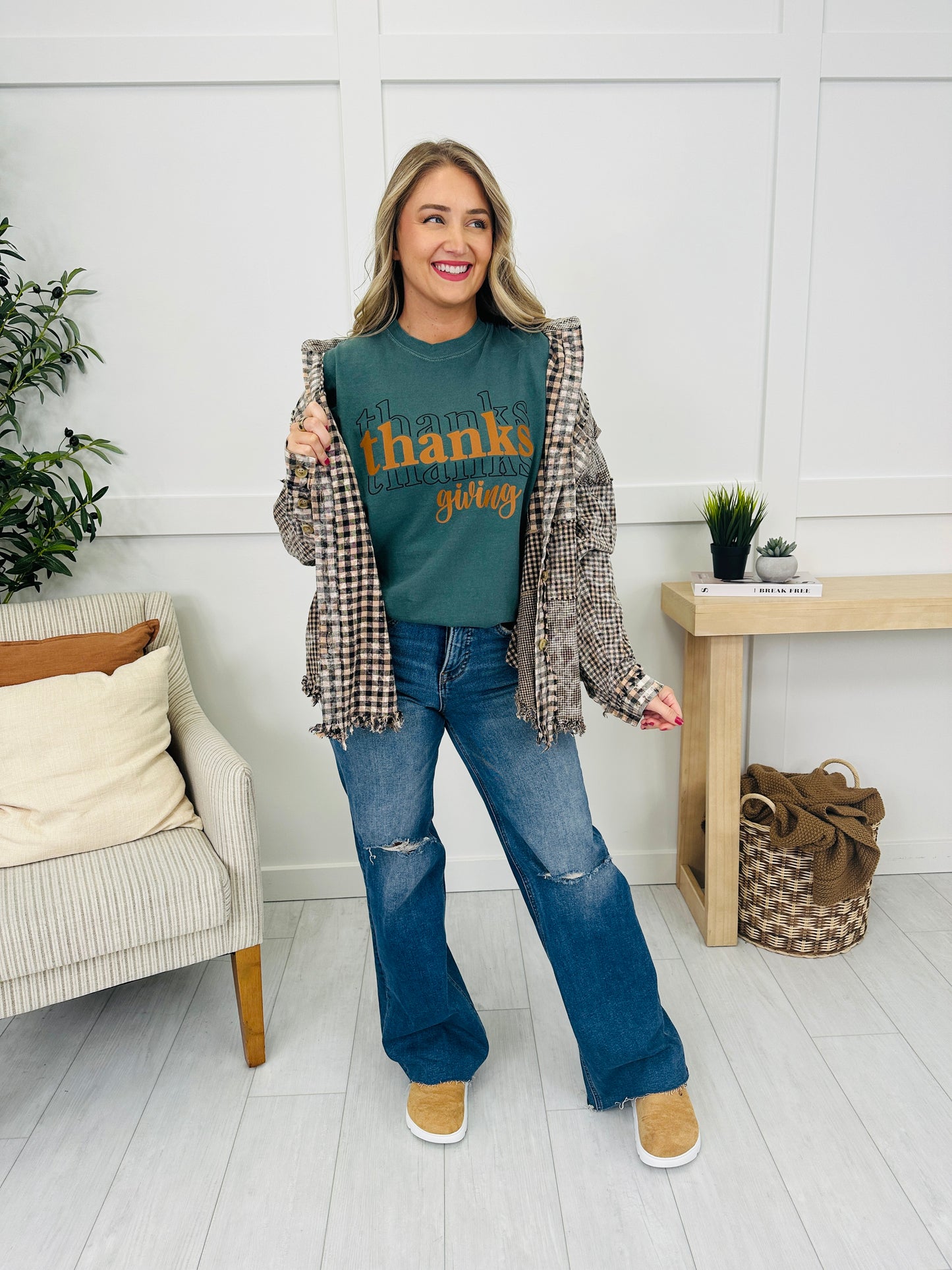 Thanksgiving Graphic Tee- Multiple Colors!