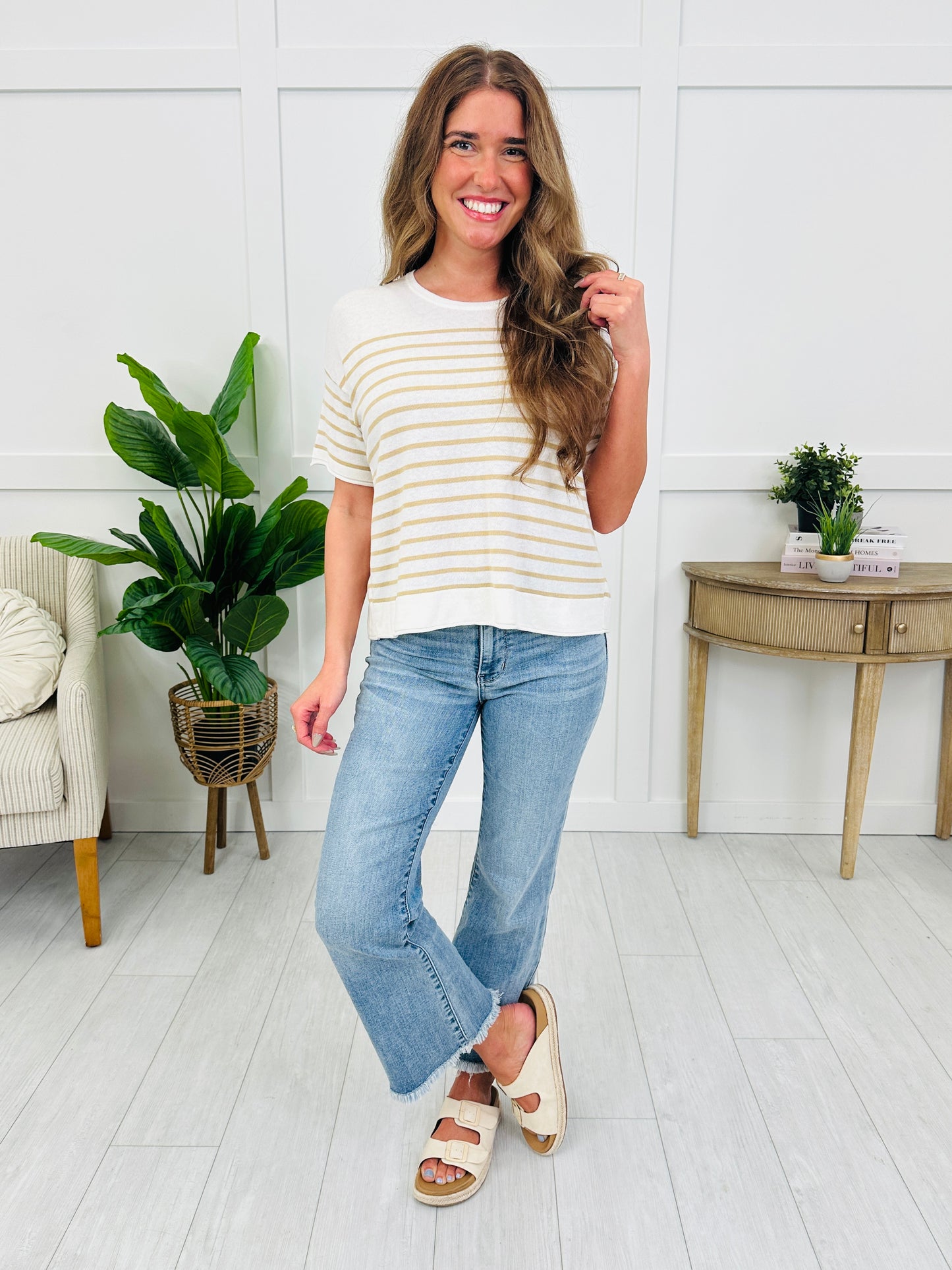 Harbor Days Top In Taupe