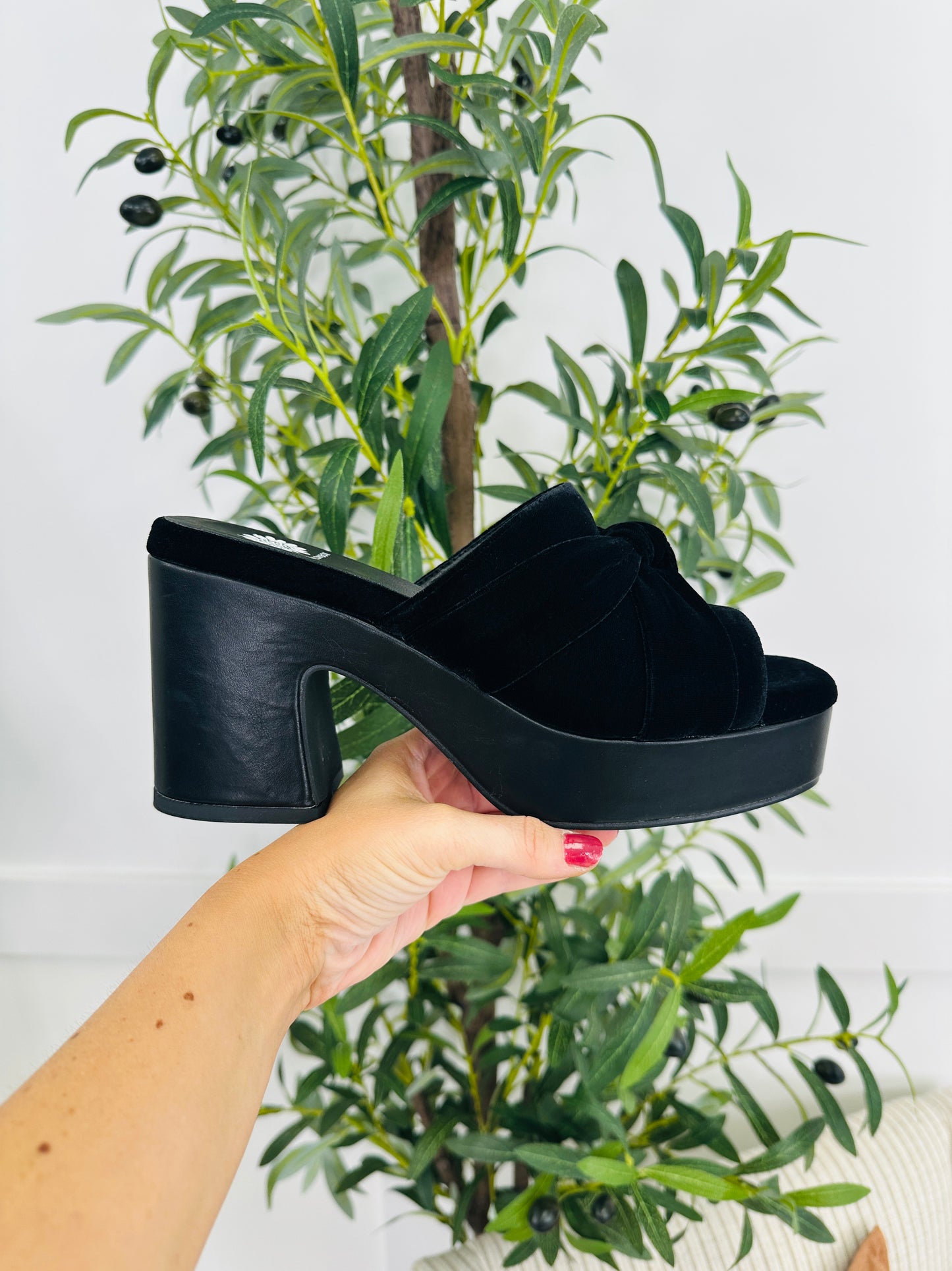 Velvet Voltage Heels in Black