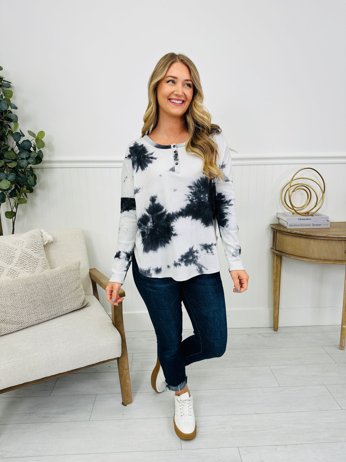 Simply Soothed Top In Grey