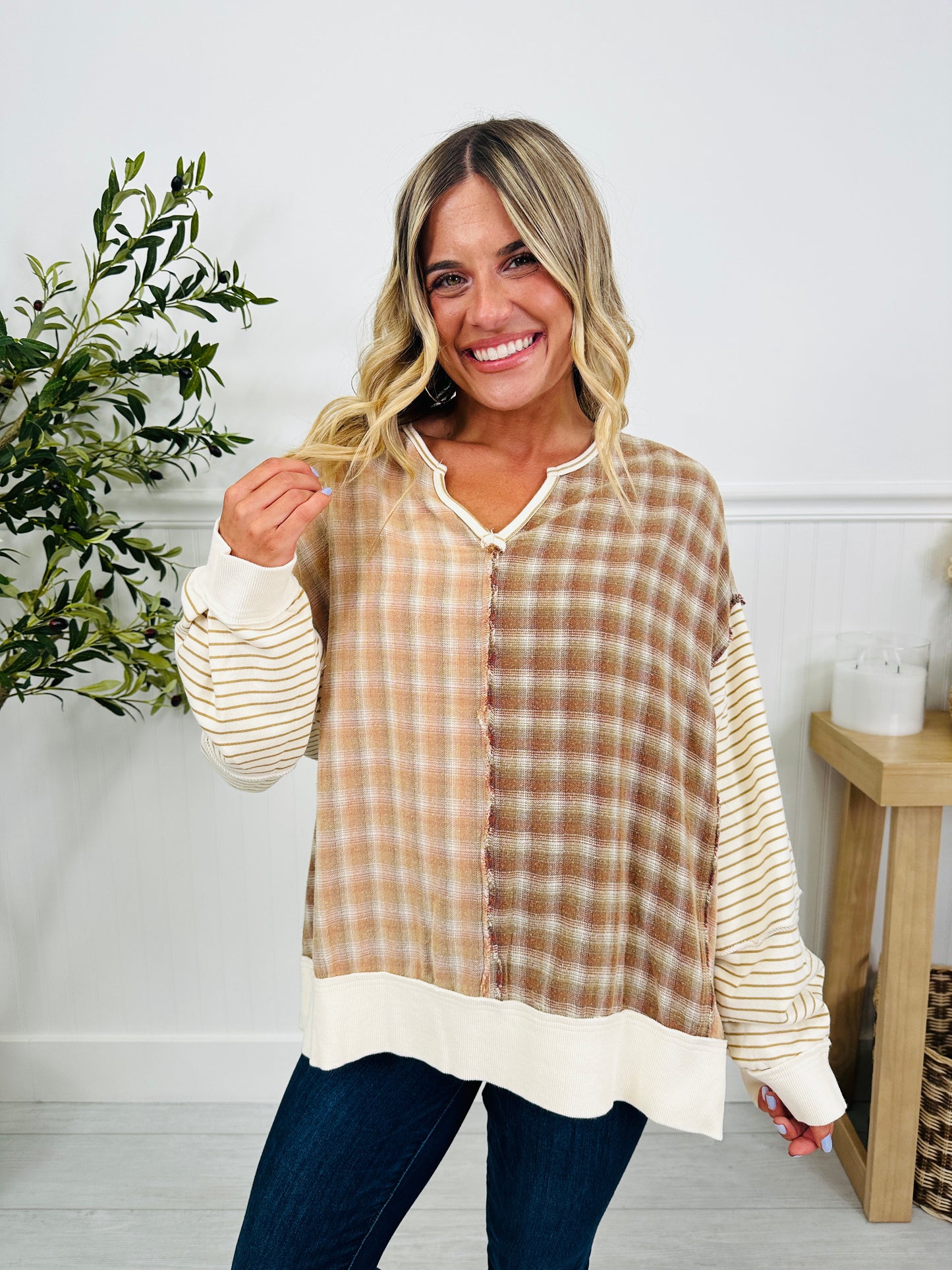 Plaid to Meet You Top